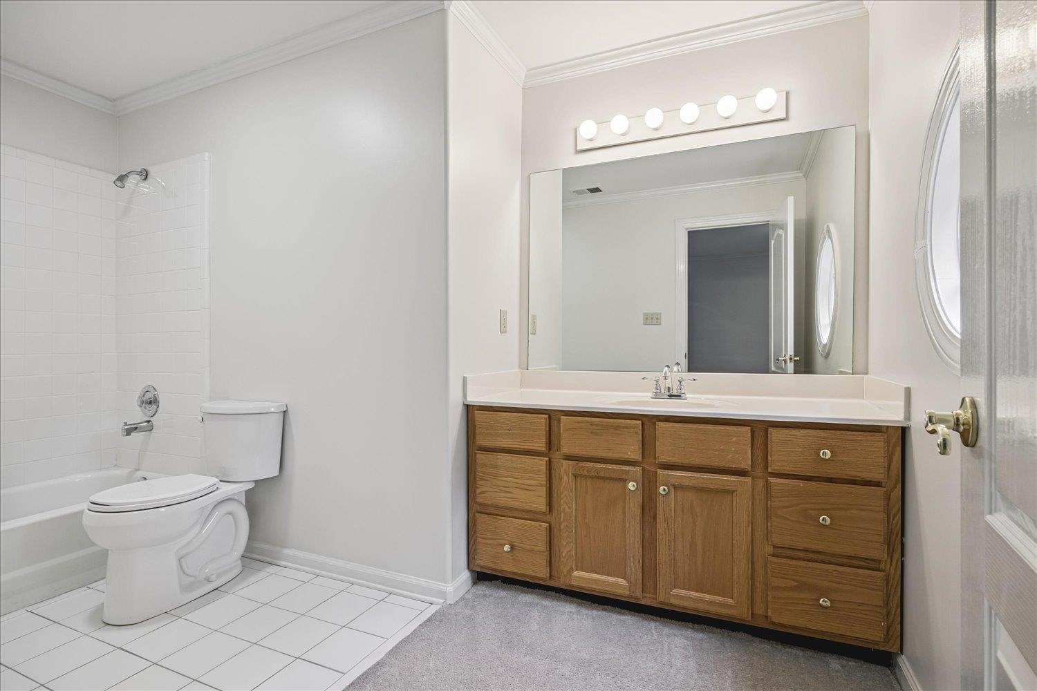 7860 Chapel Ridge Dr Property Photo 30