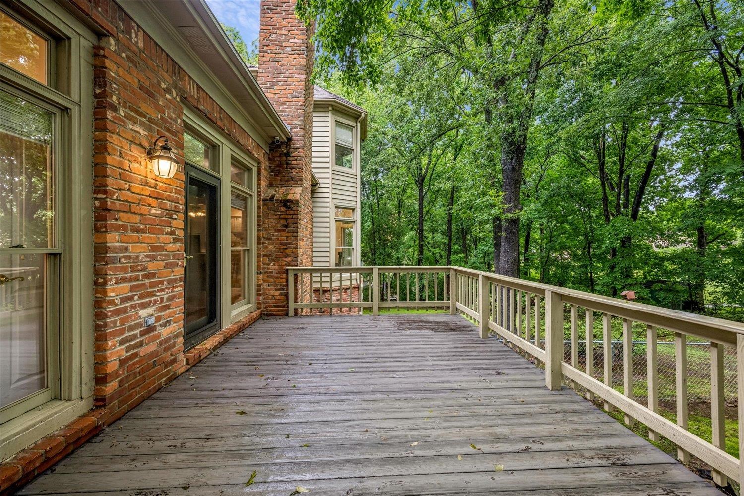 7860 Chapel Ridge Dr Property Photo 35