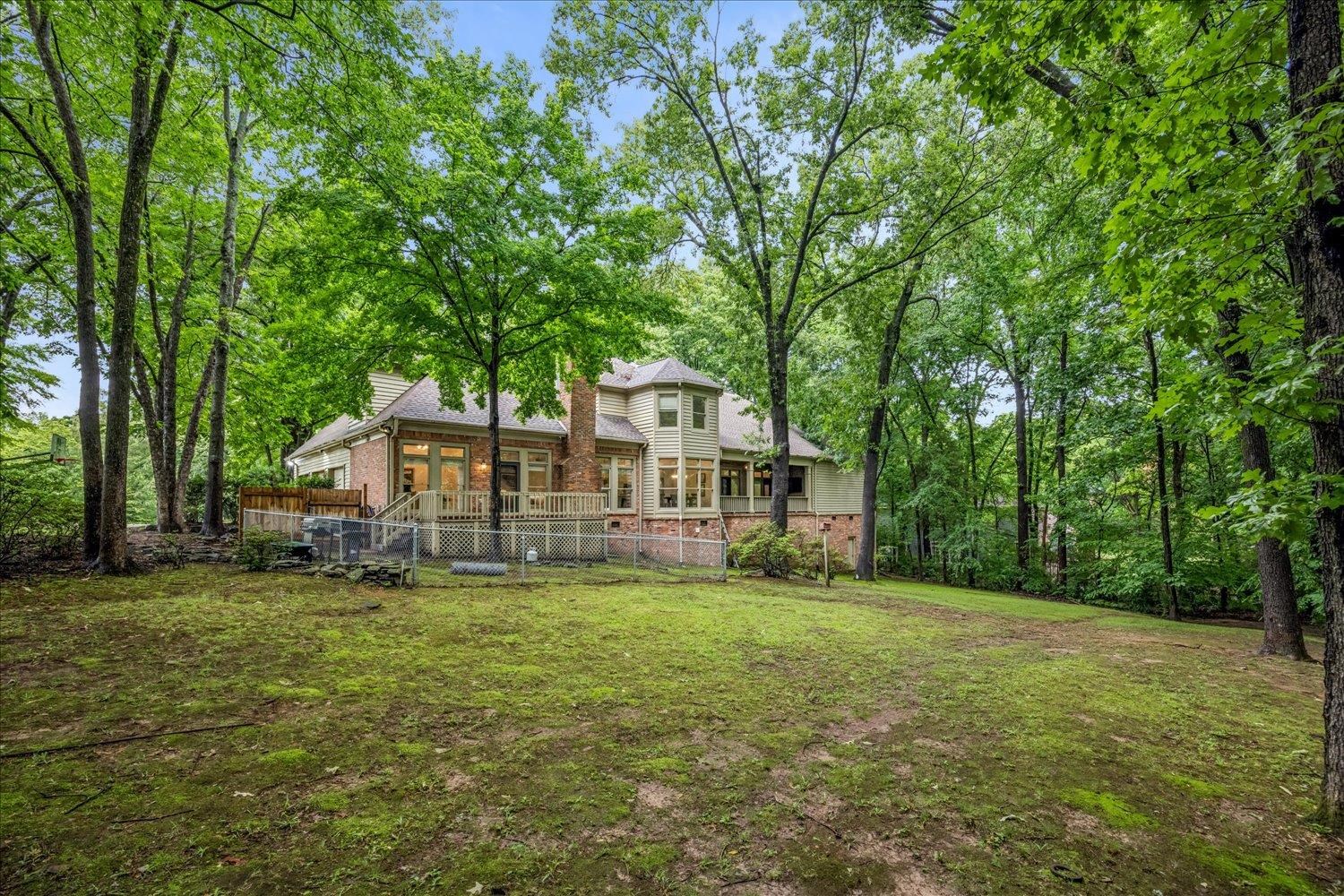 7860 Chapel Ridge Dr Property Photo 36