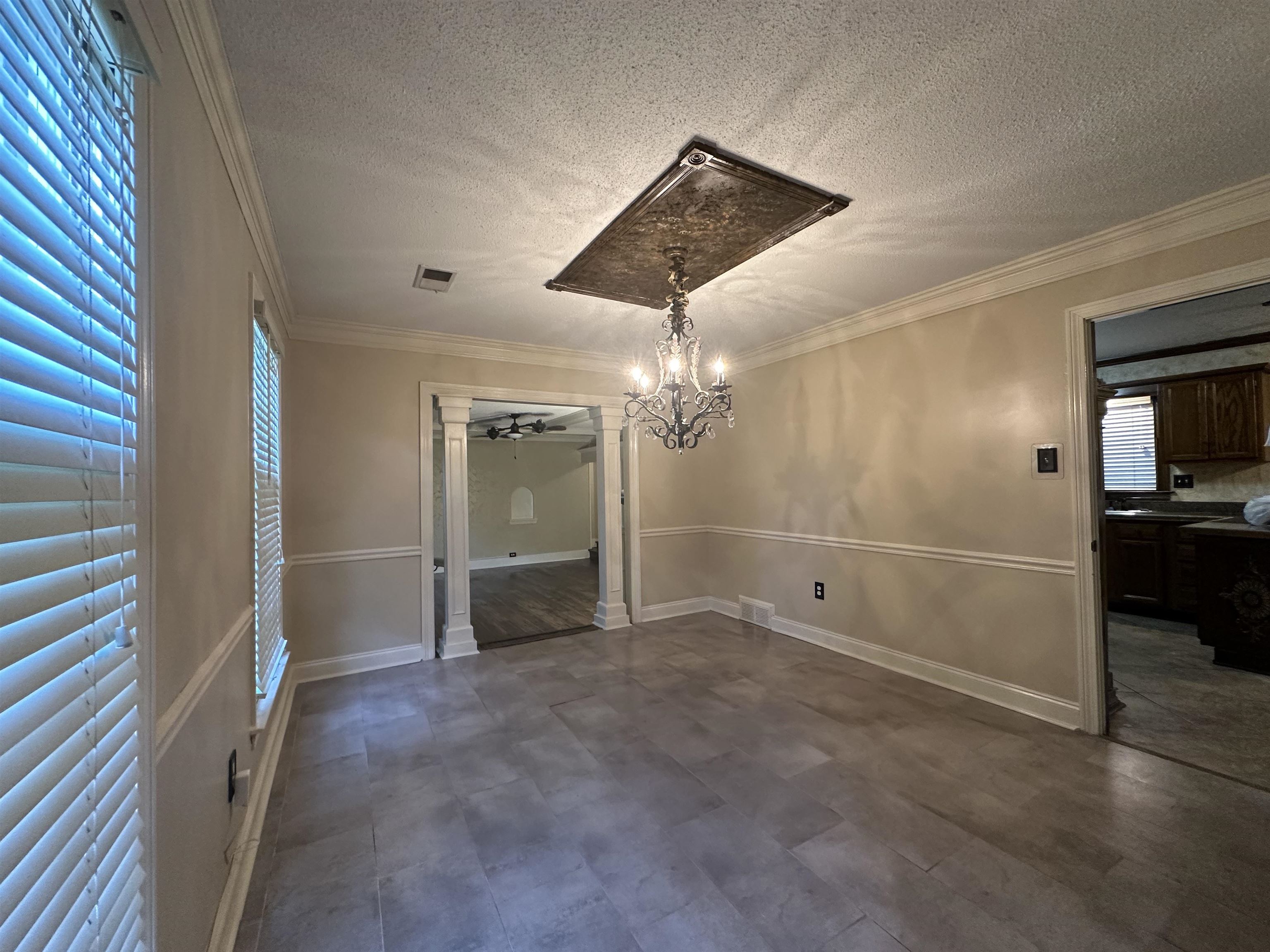 7219 Country Oaks Dr Property Photo 5