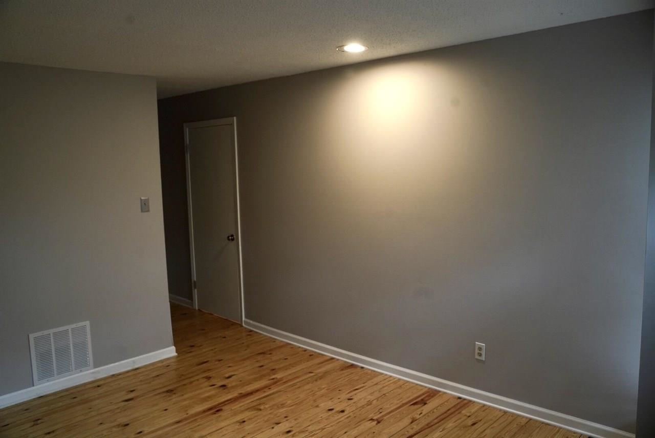 3981 Grahamdale Cir 3981b Property Photo 16