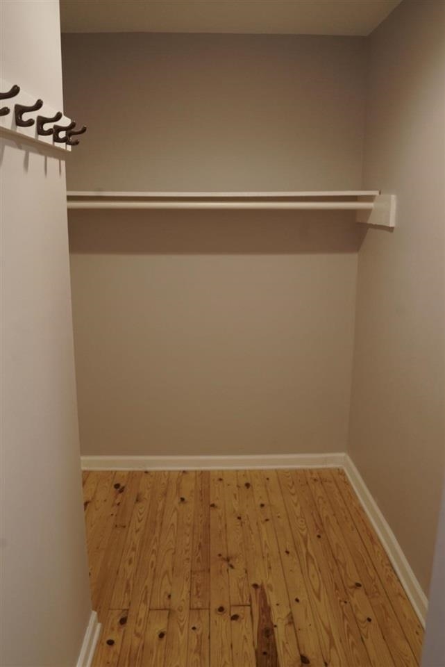 3981 Grahamdale Cir 3981b Property Photo 17