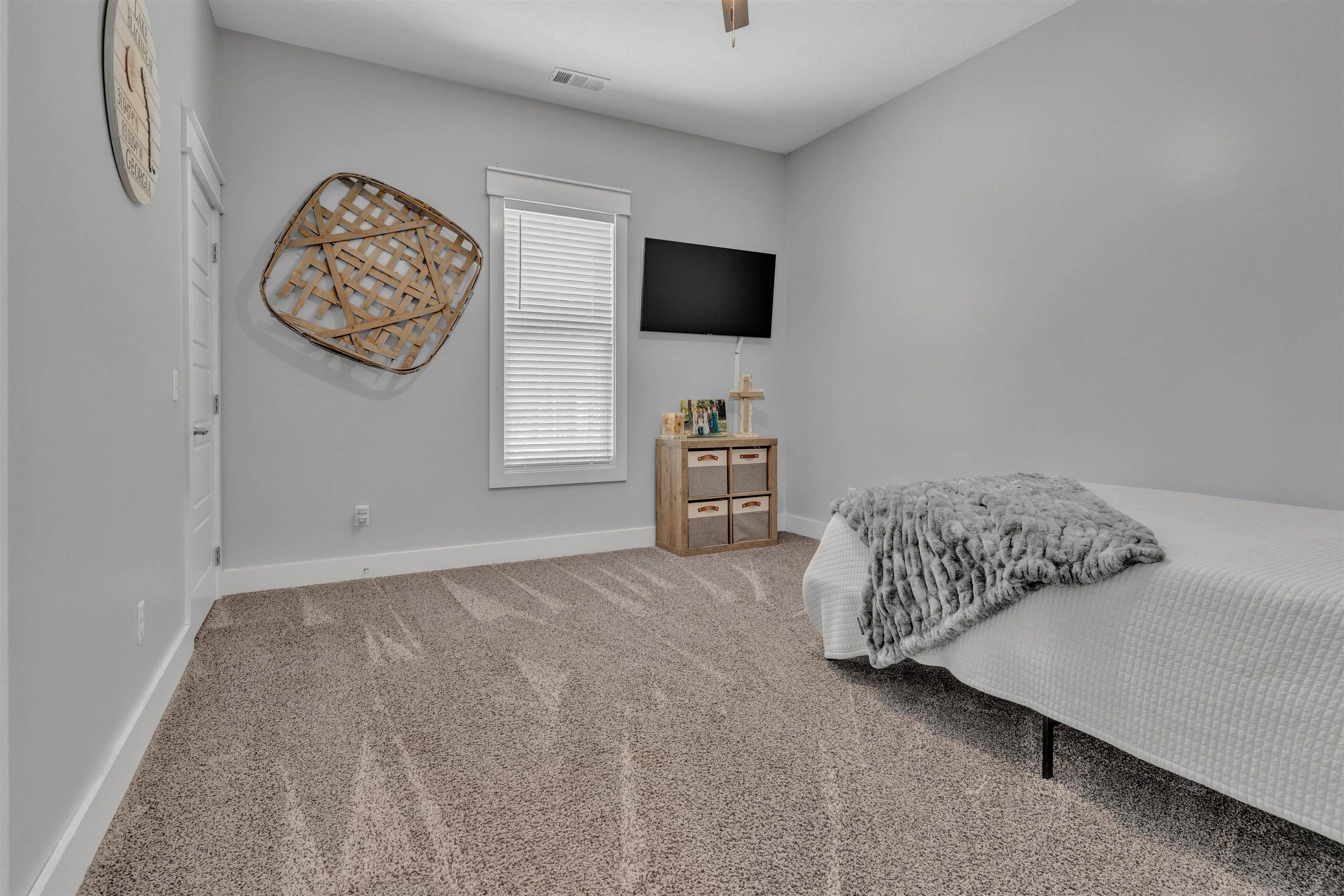 2525 Sinai Dr Property Photo 21