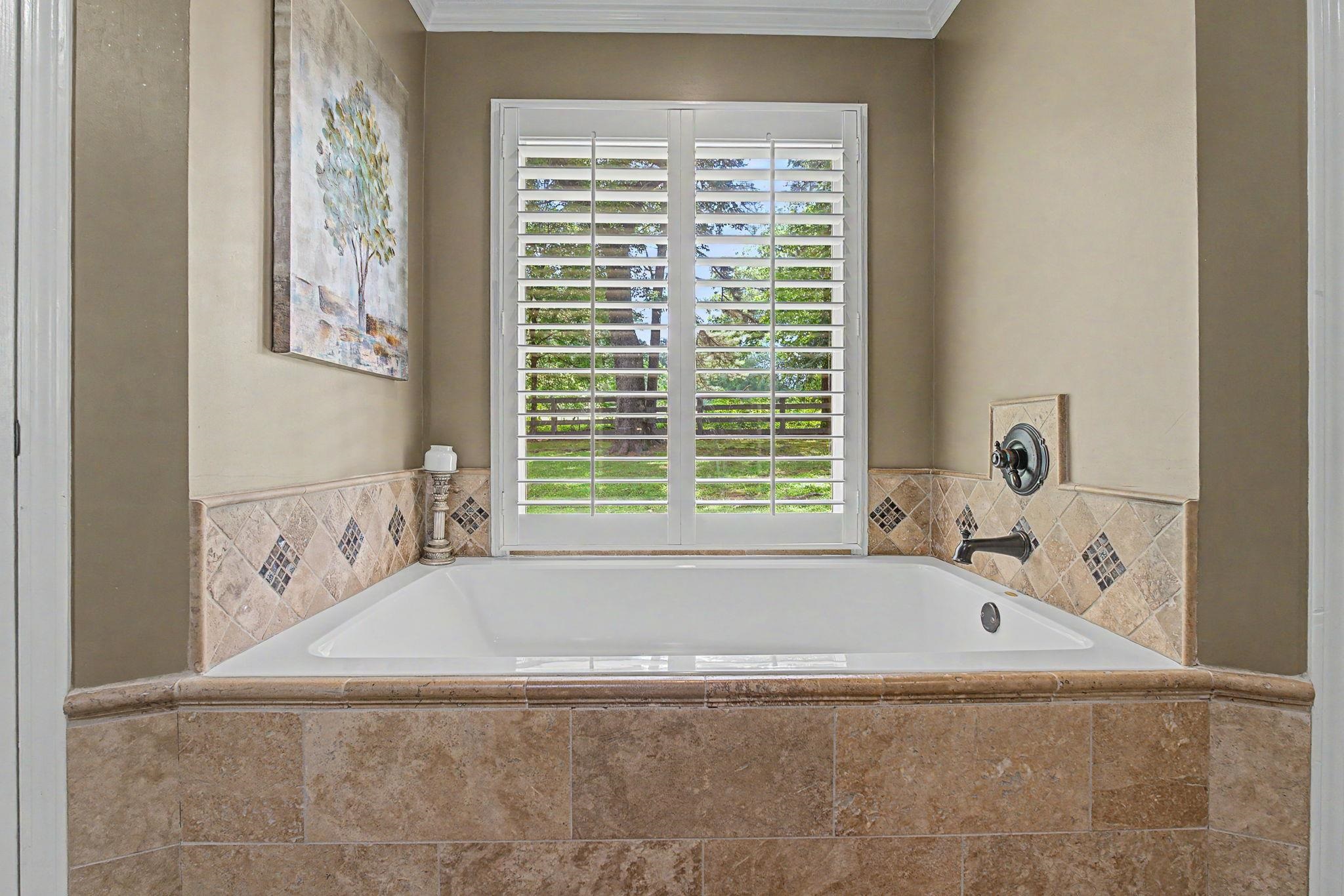 9035 Post Oak Ln Property Photo 24