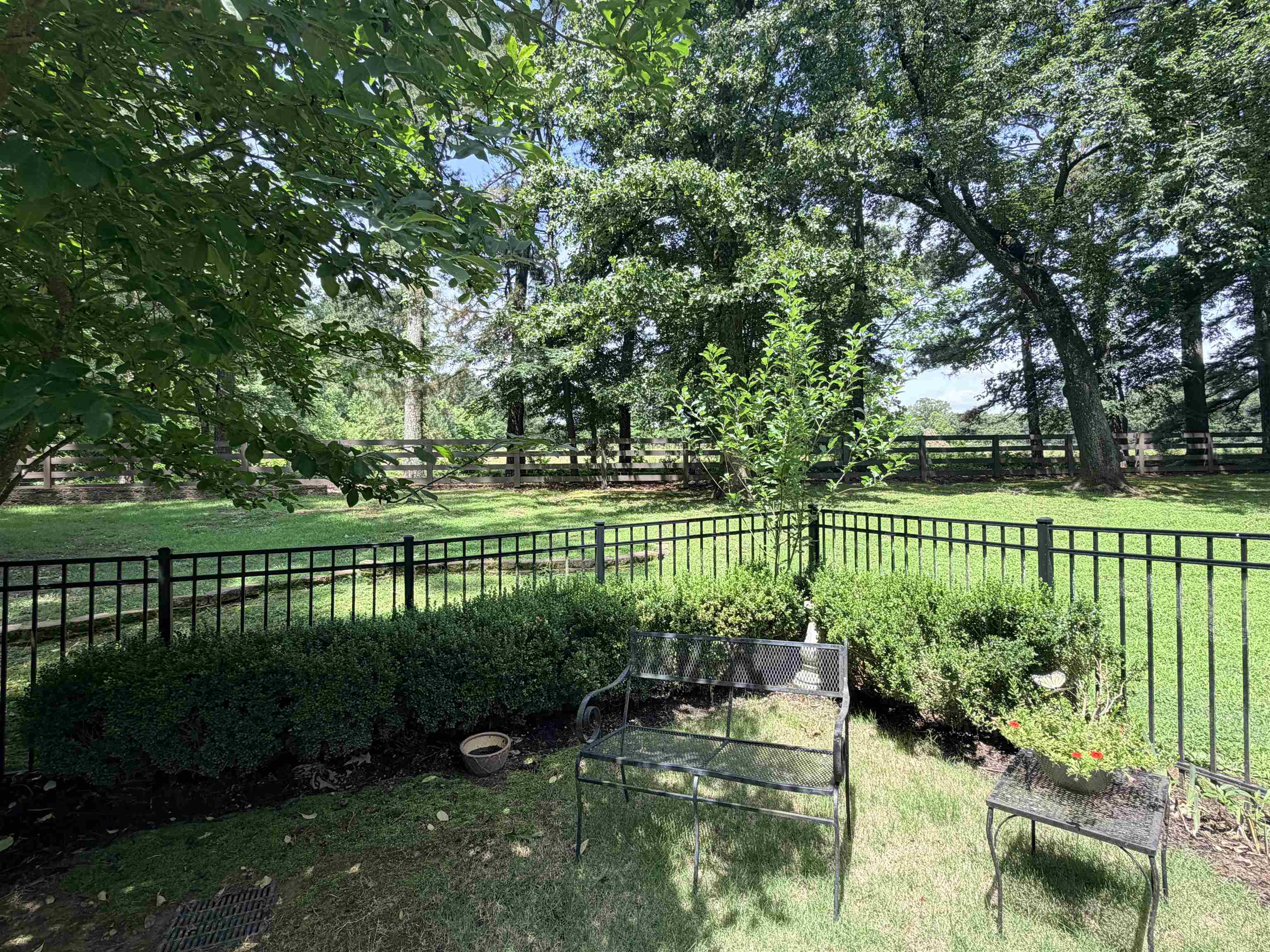 9035 Post Oak Ln Property Photo 32