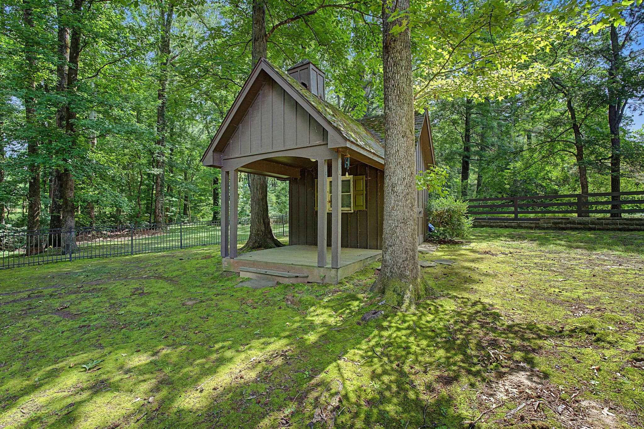 9035 Post Oak Ln Property Photo 35
