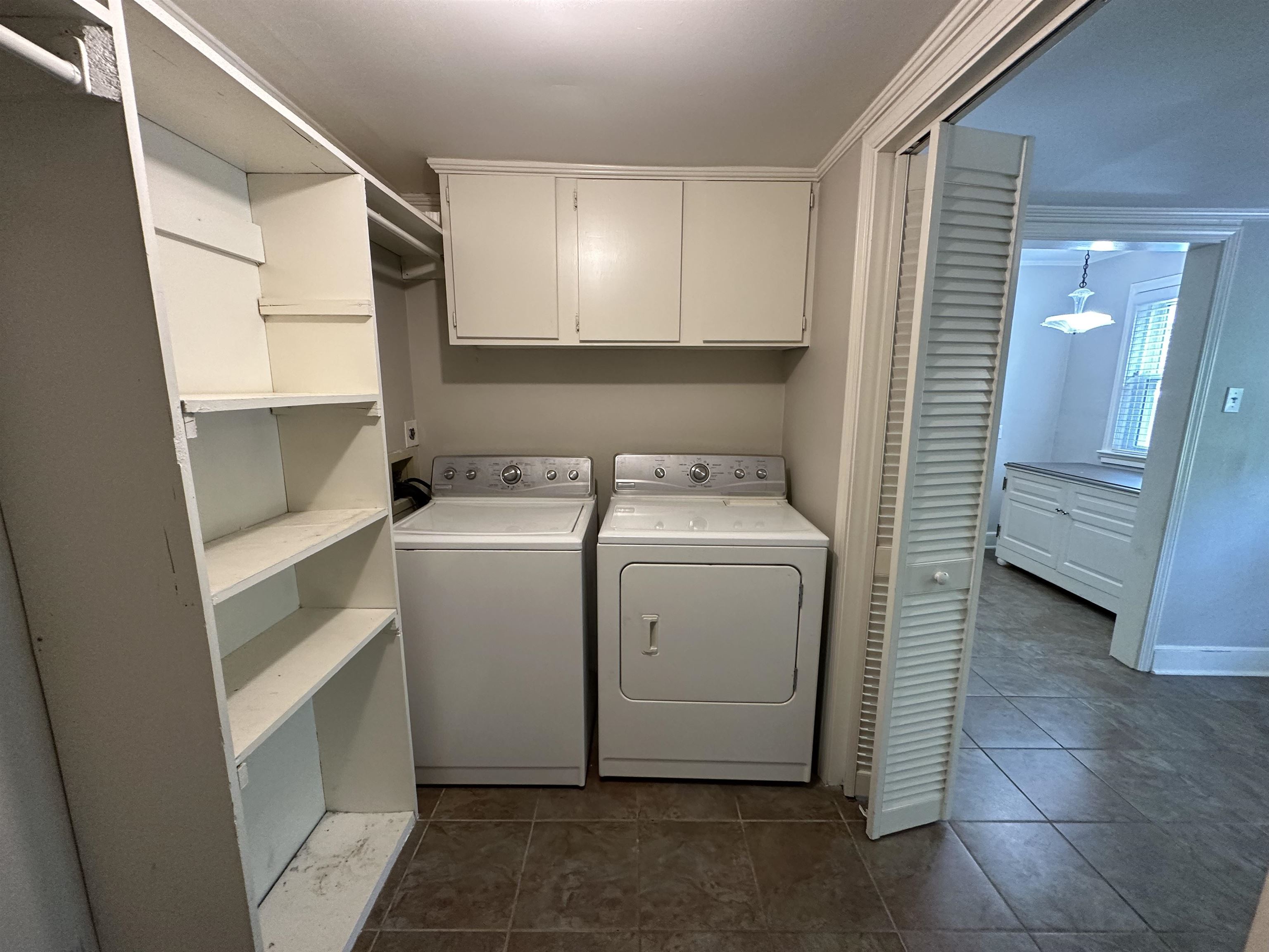 961 Little John Rd Property Photo 13