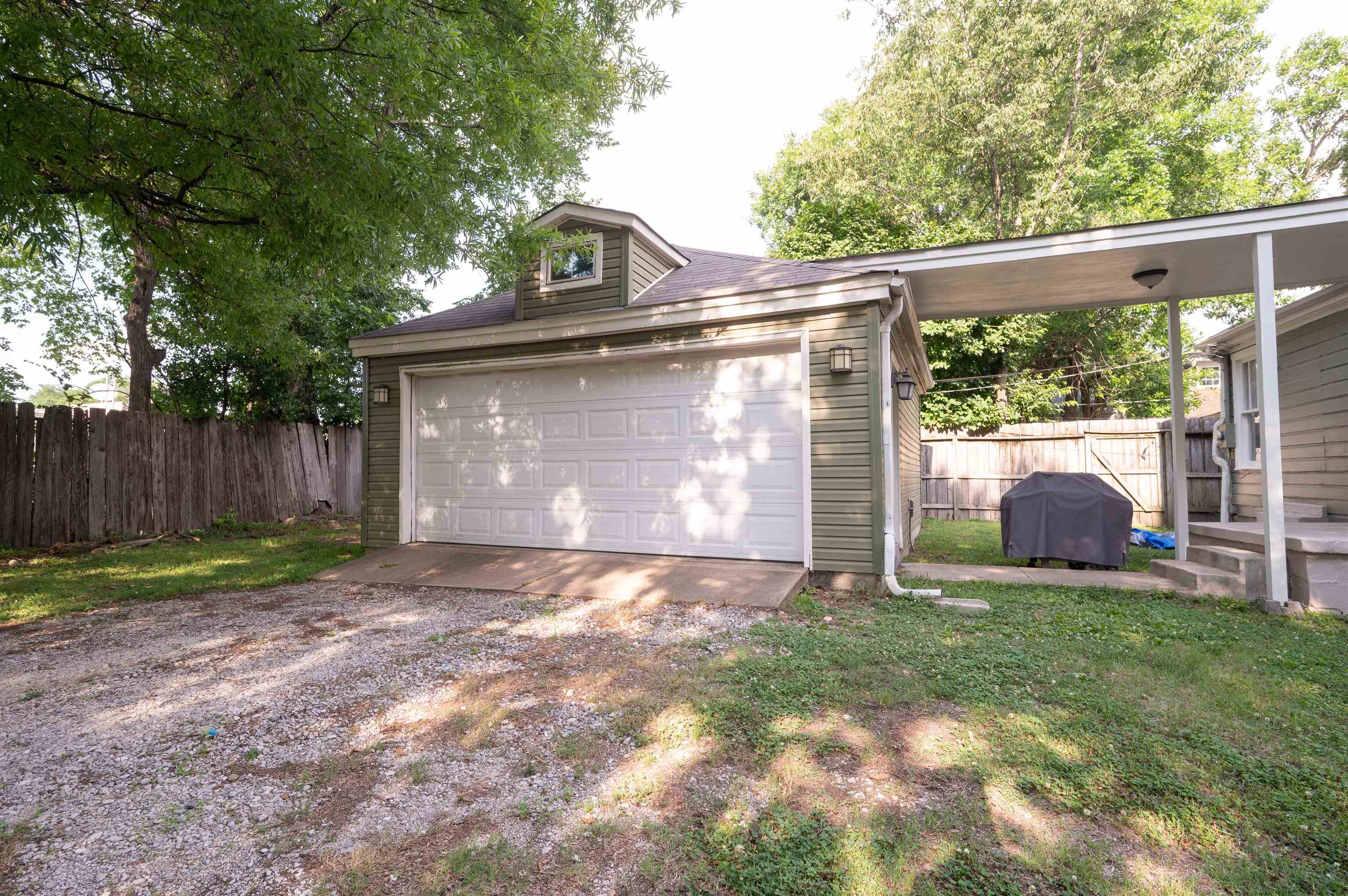 1720 Crump Ave Property Photo 24