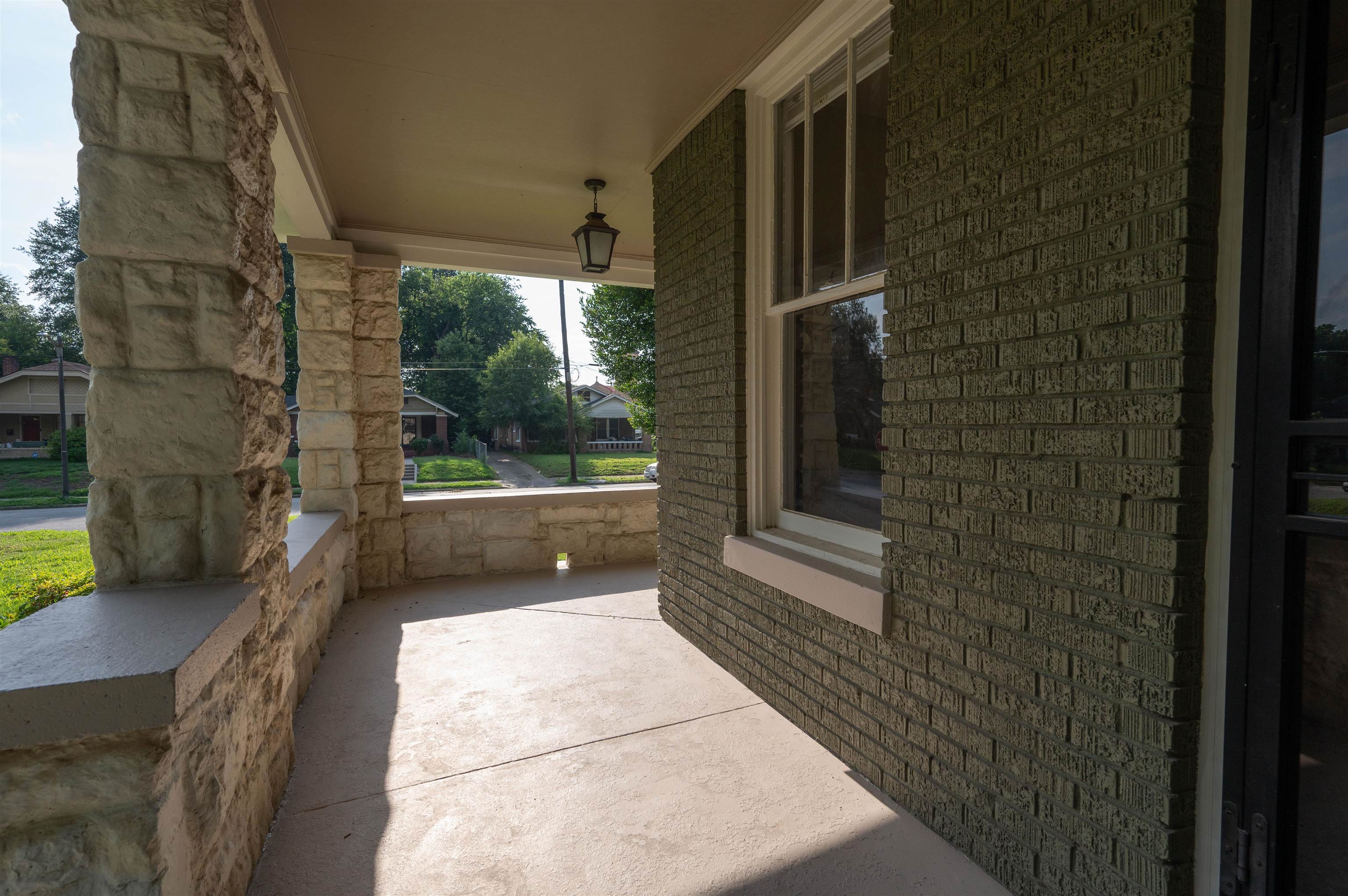 1720 Crump Ave Property Photo 25