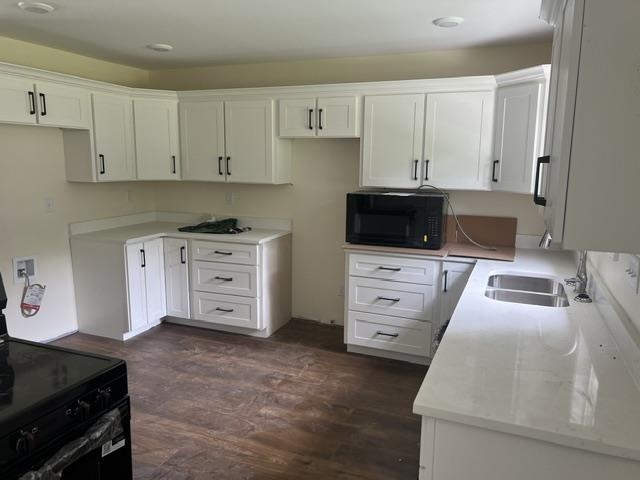 461 Maple Hill Dr Property Photo 4