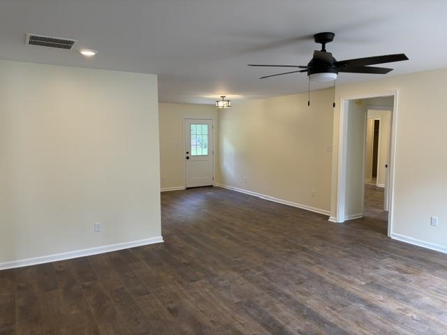 461 Maple Hill Dr Property Photo 6