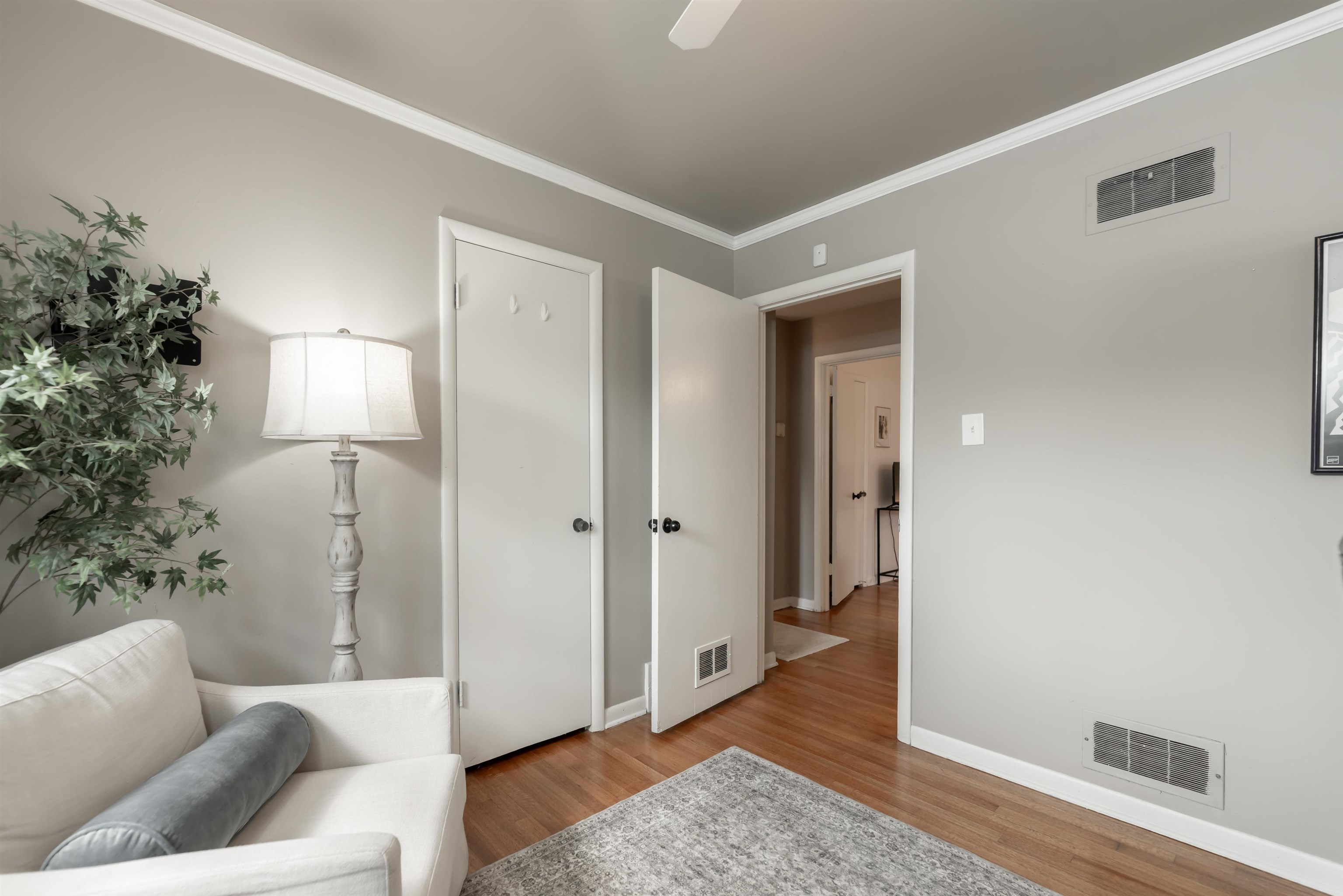 1422 Wheaton St Property Photo 16