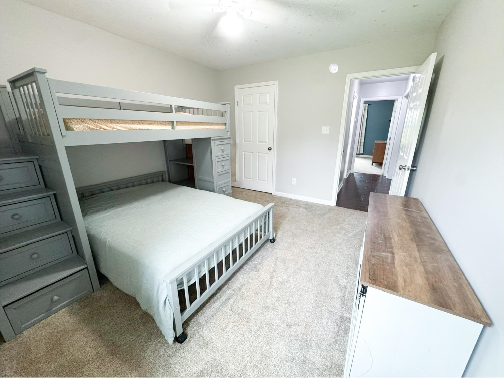 4776 Campground Rd Property Photo 6