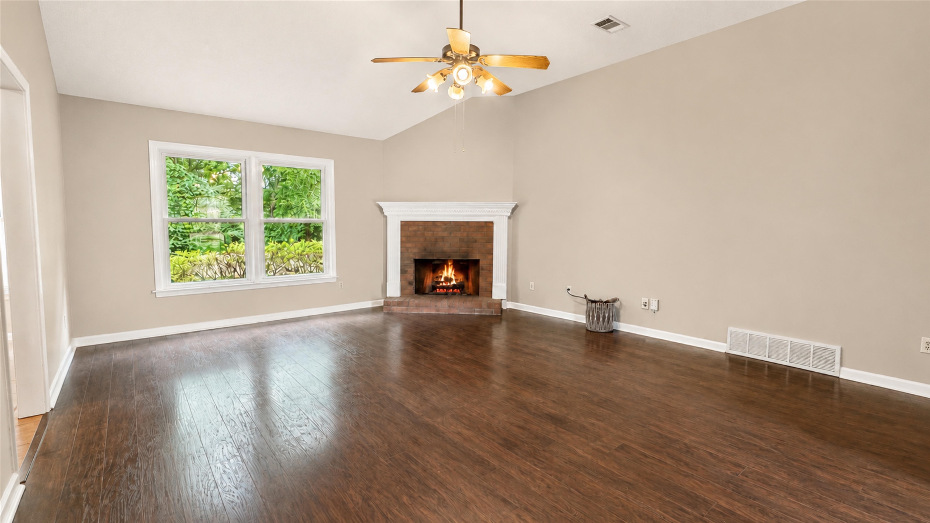 909 Joe Dr Property Photo 7