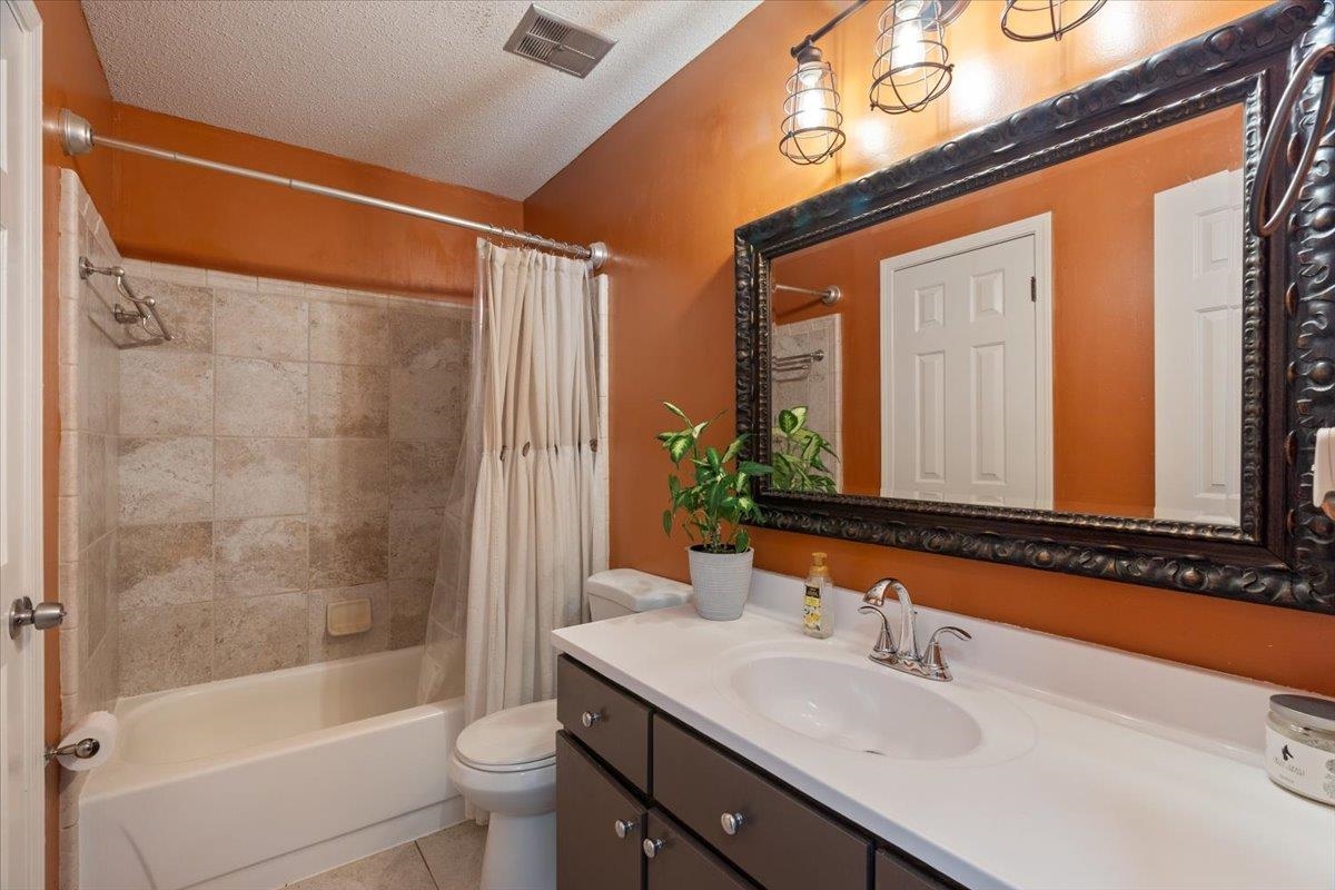3775 Stonehill Dr Property Photo 15