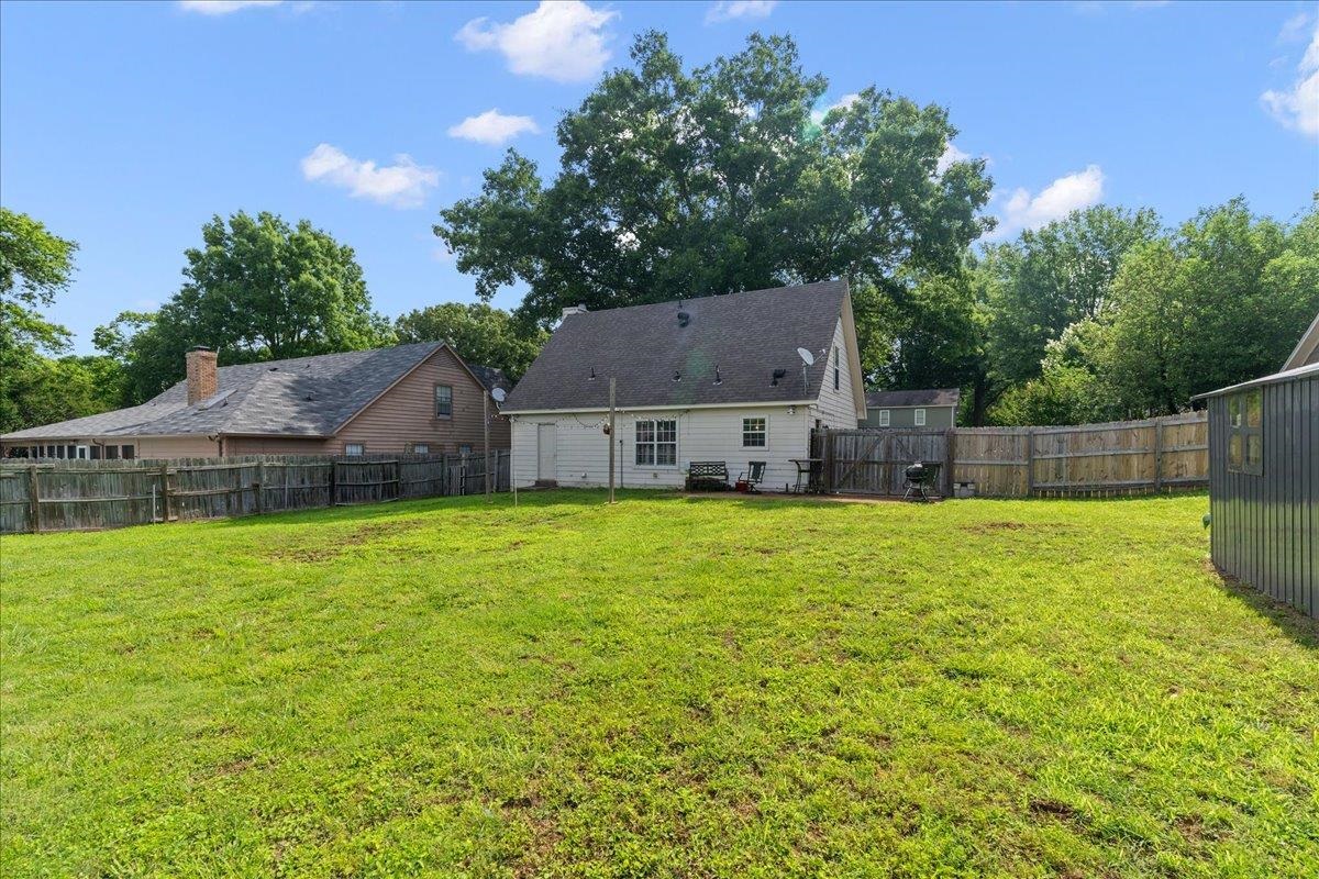3775 Stonehill Dr Property Photo 21