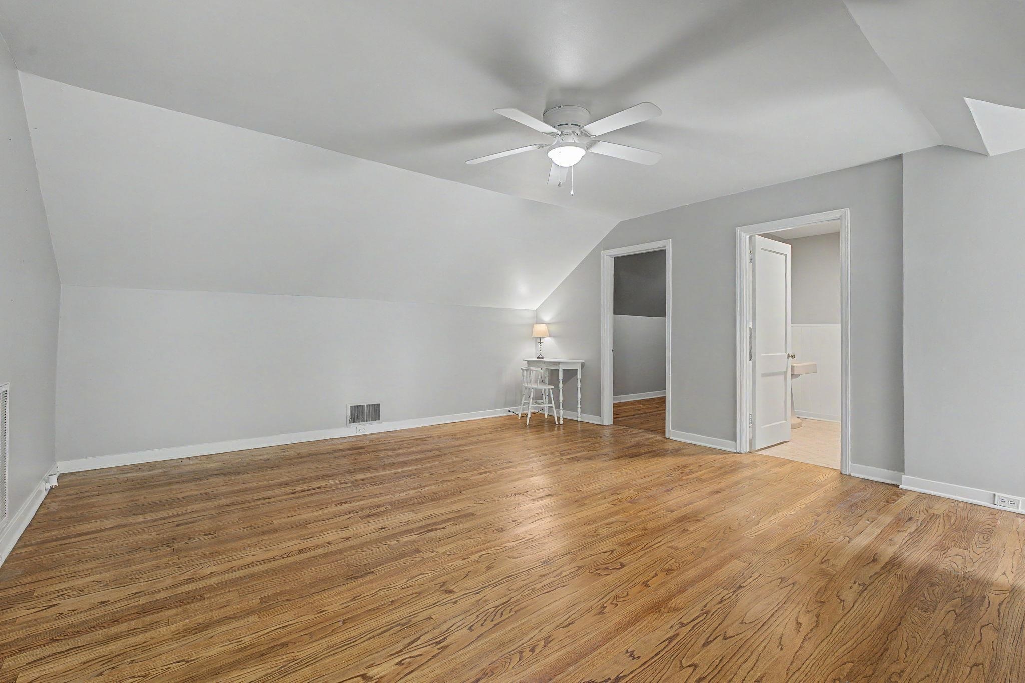 205 Church St Property Photo 25