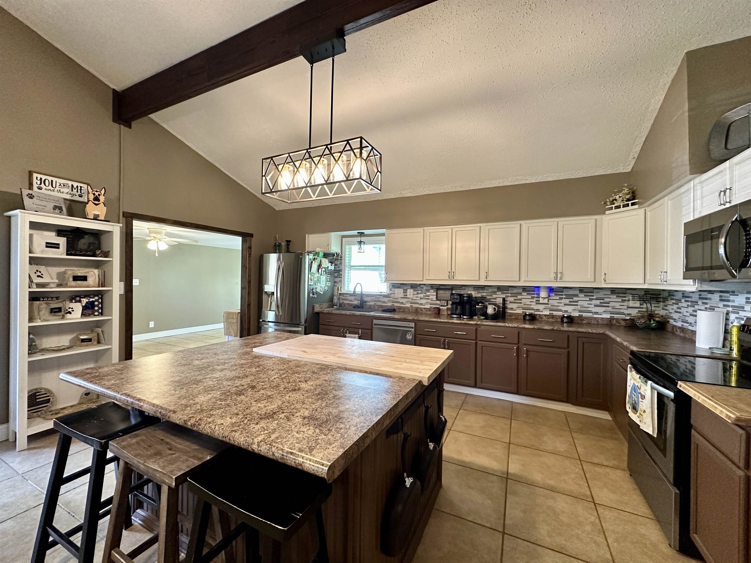 1230 Joann Rd Property Photo 10