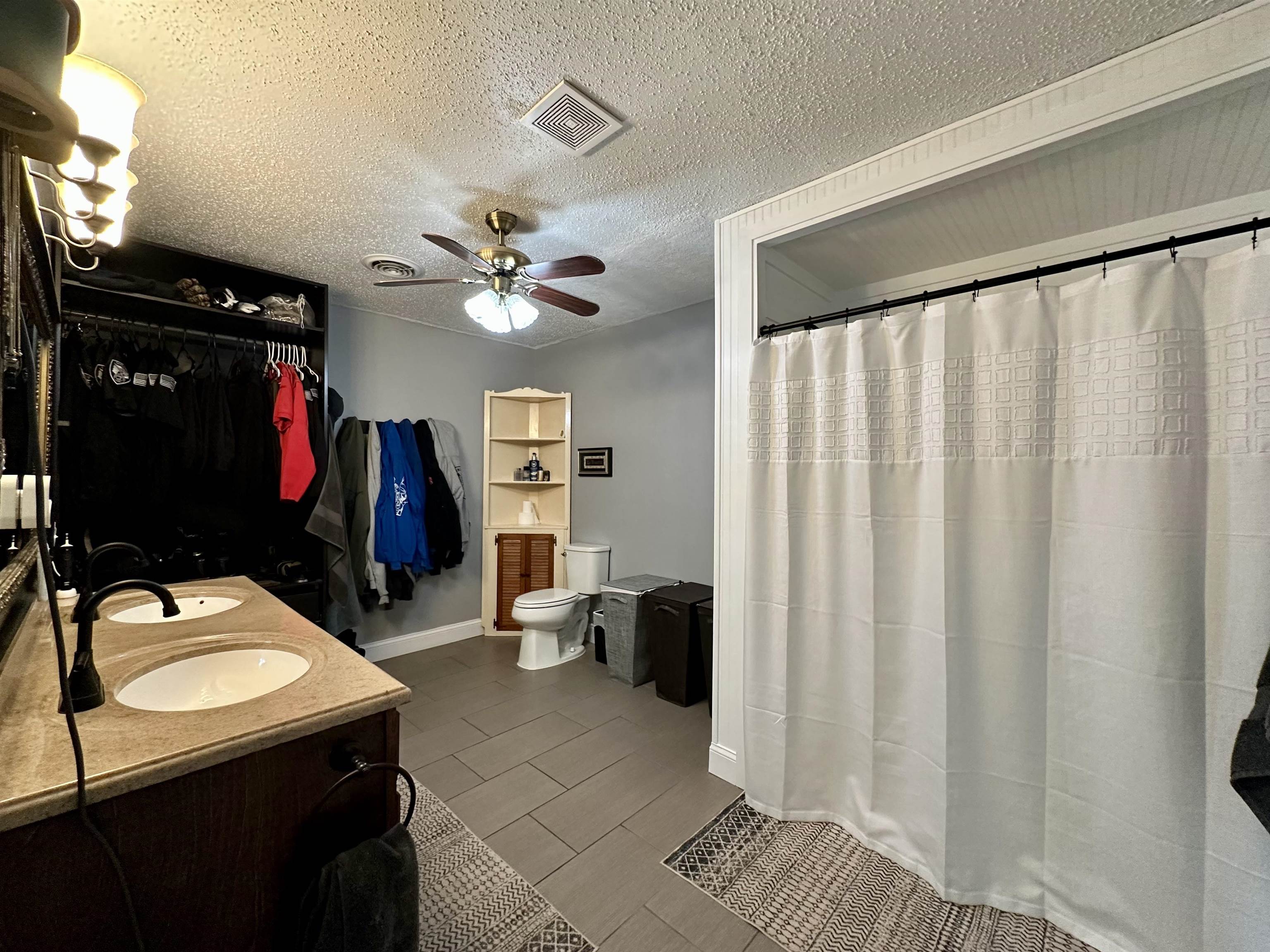 1230 Joann Rd Property Photo 15