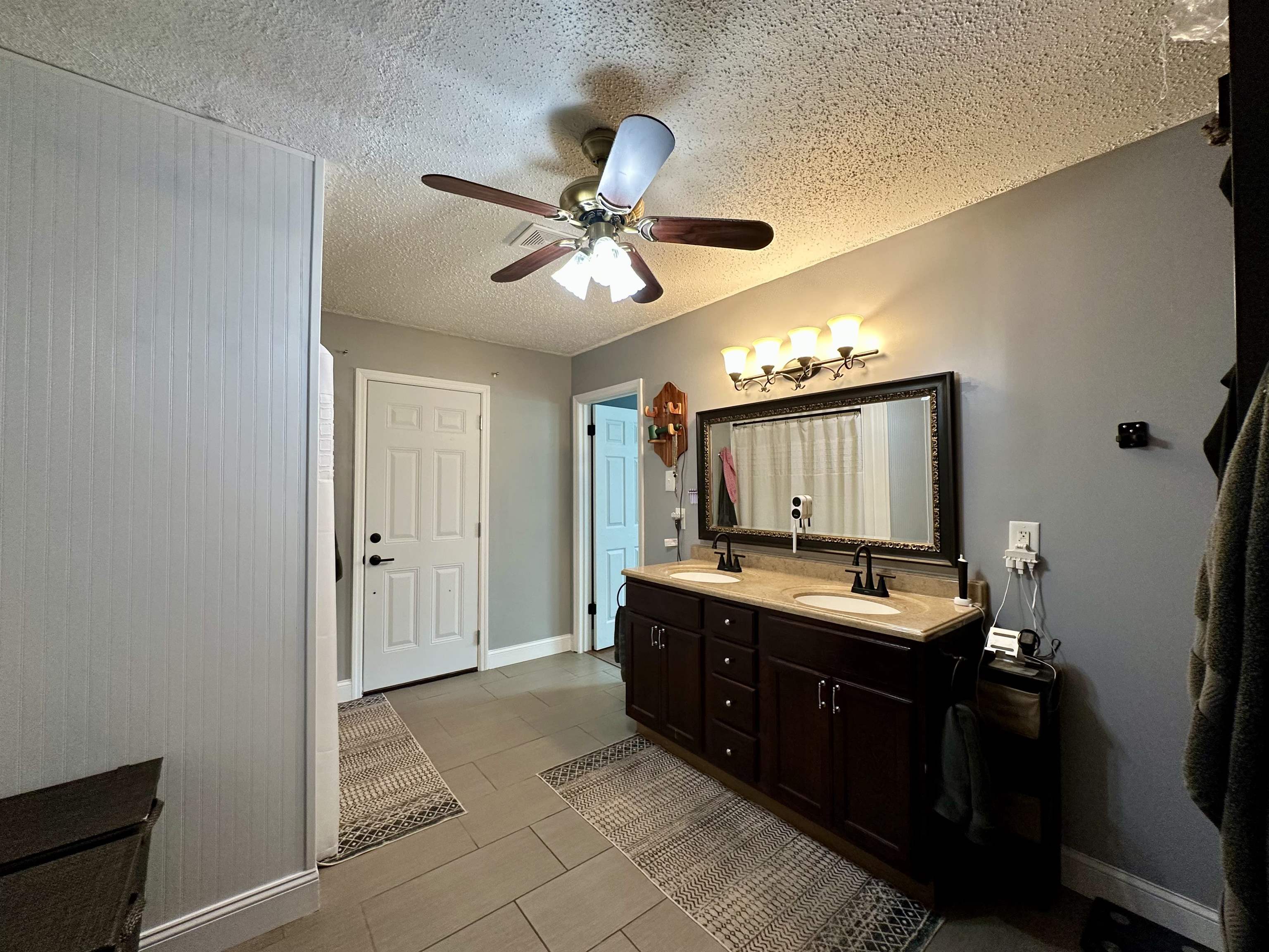 1230 Joann Rd Property Photo 16