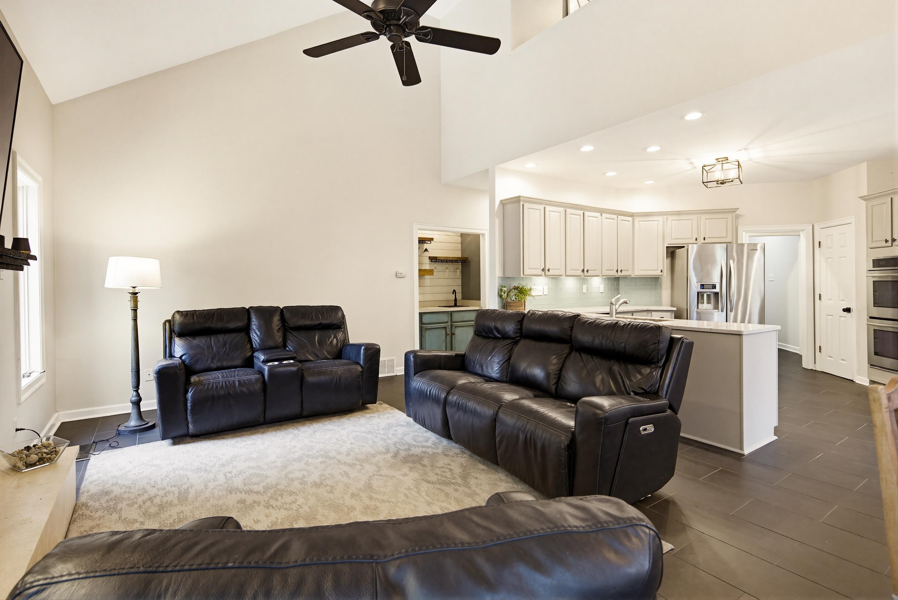8986 Cairn Ridge Dr Property Photo 12