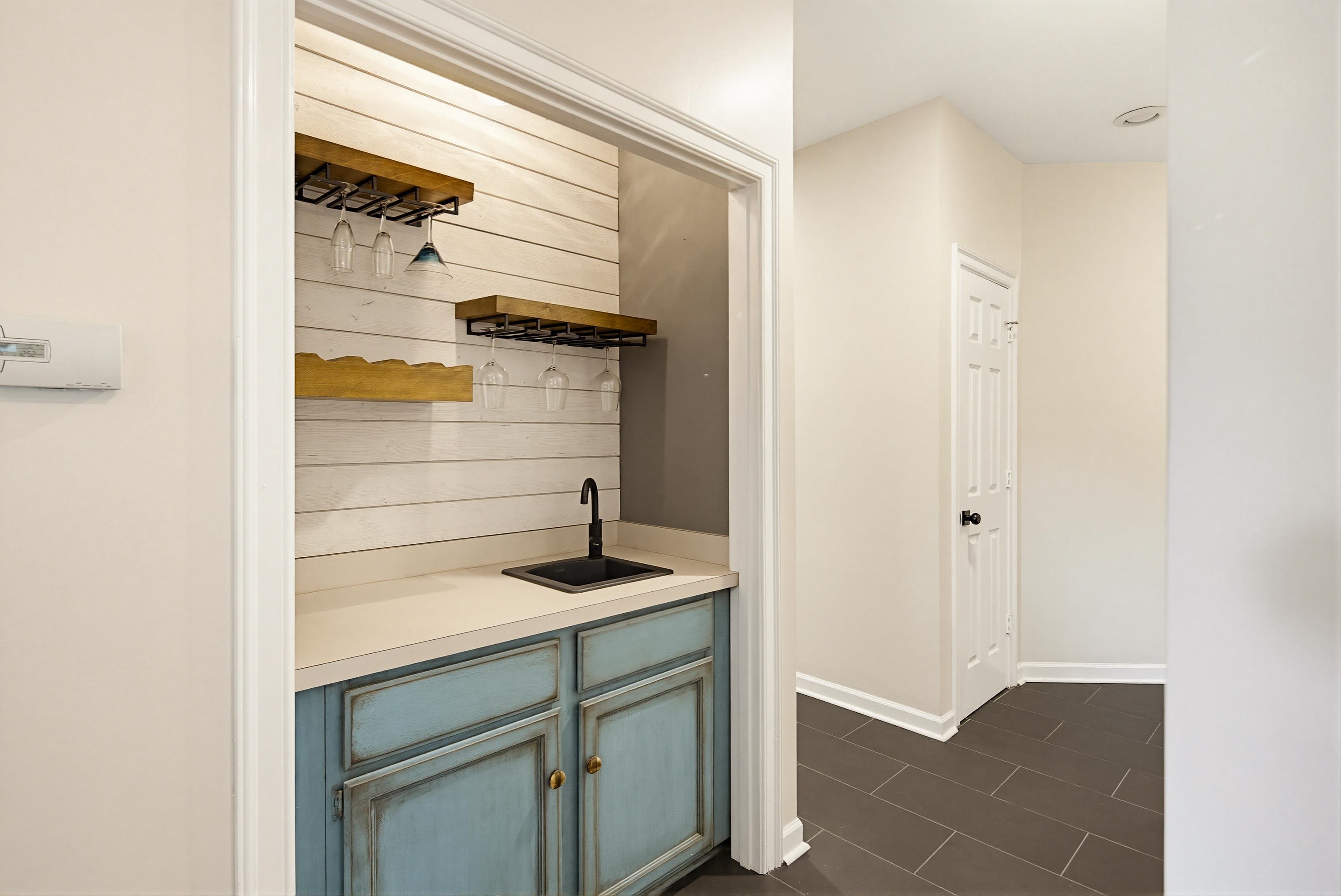 8986 Cairn Ridge Dr Property Photo 14