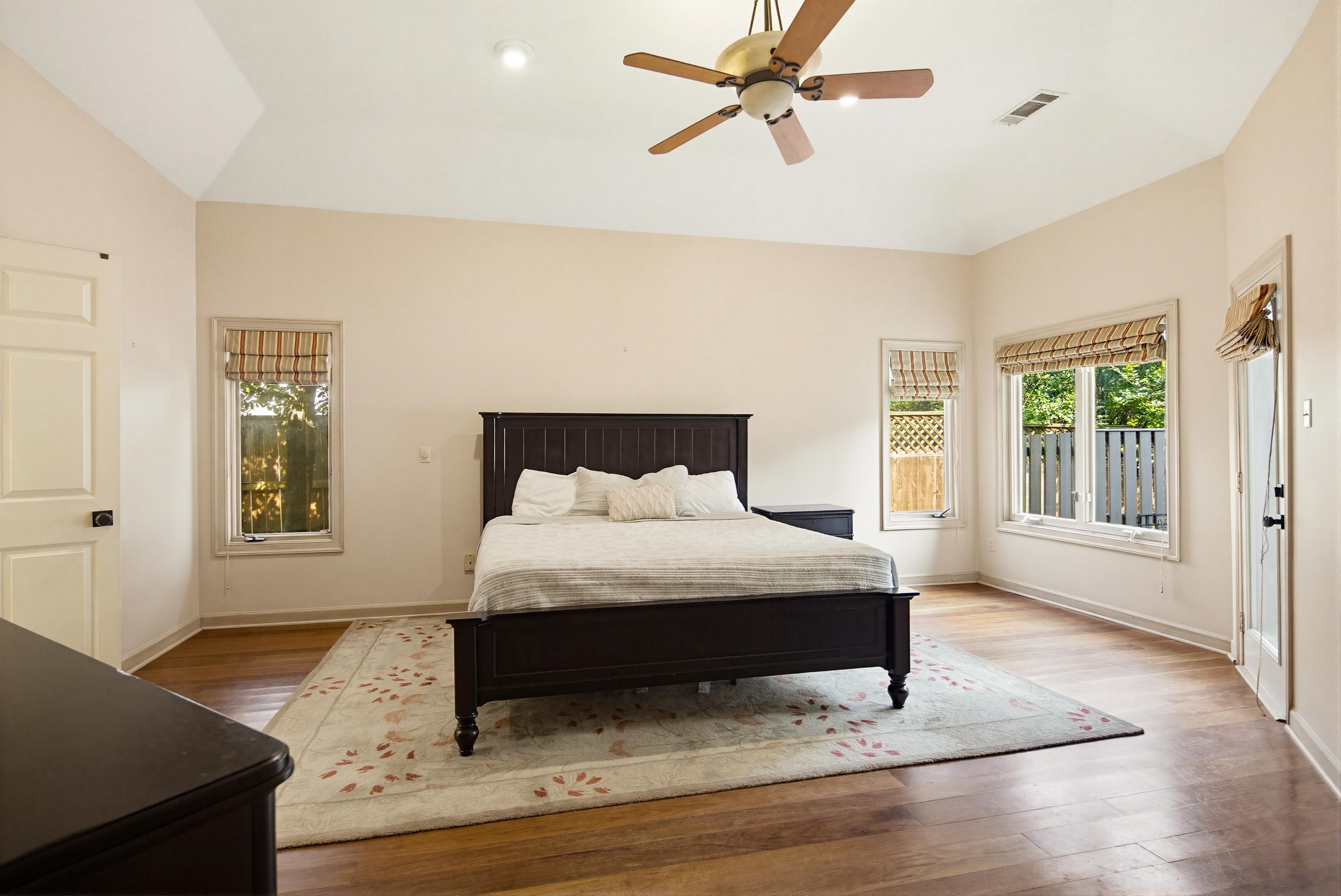 8986 Cairn Ridge Dr Property Photo 15