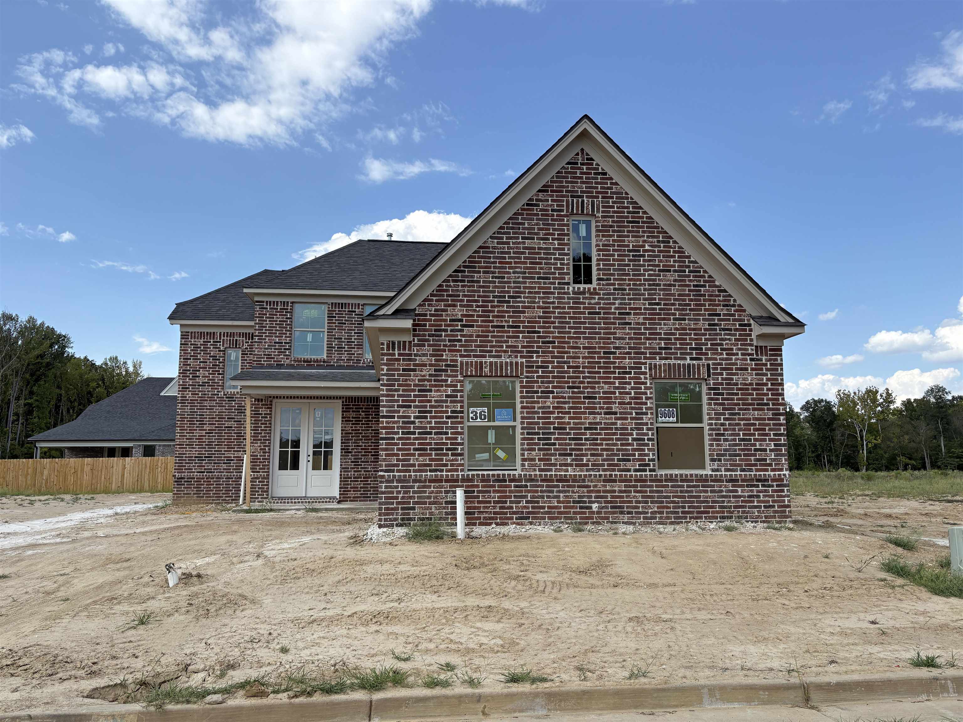 9608 Lost Creek Ln Property Photo 2