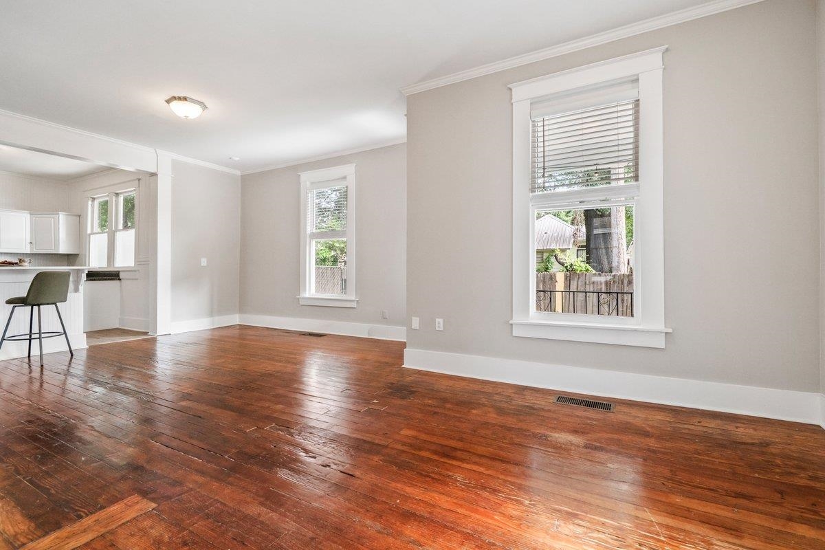 1039 Fleece Pl Property Photo 10
