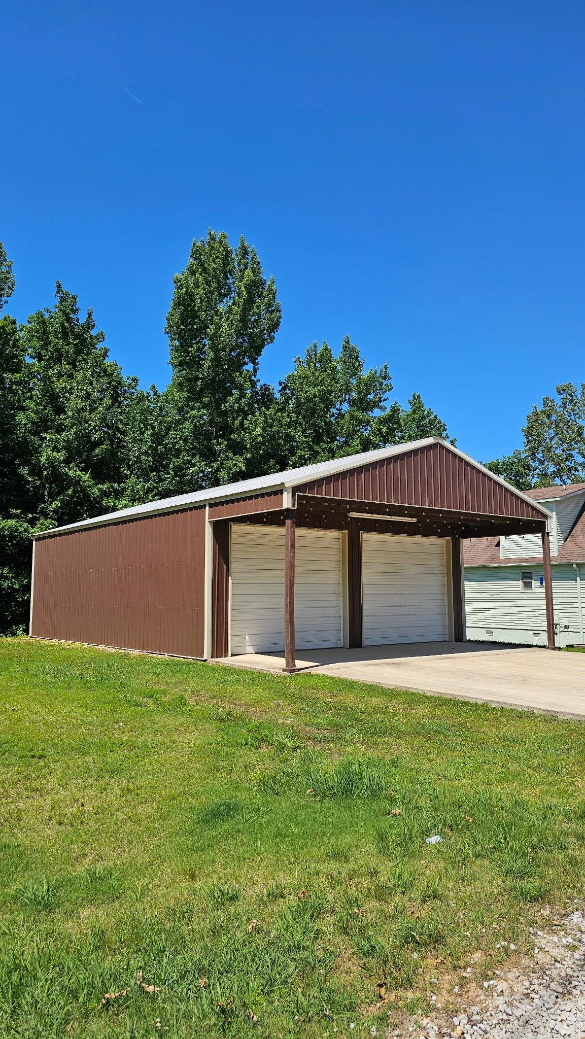 1 Shady Oak Cv Property Photo 5