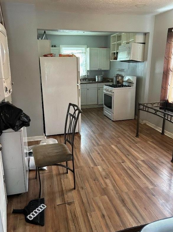 54 W Frank Ave Property Photo 9