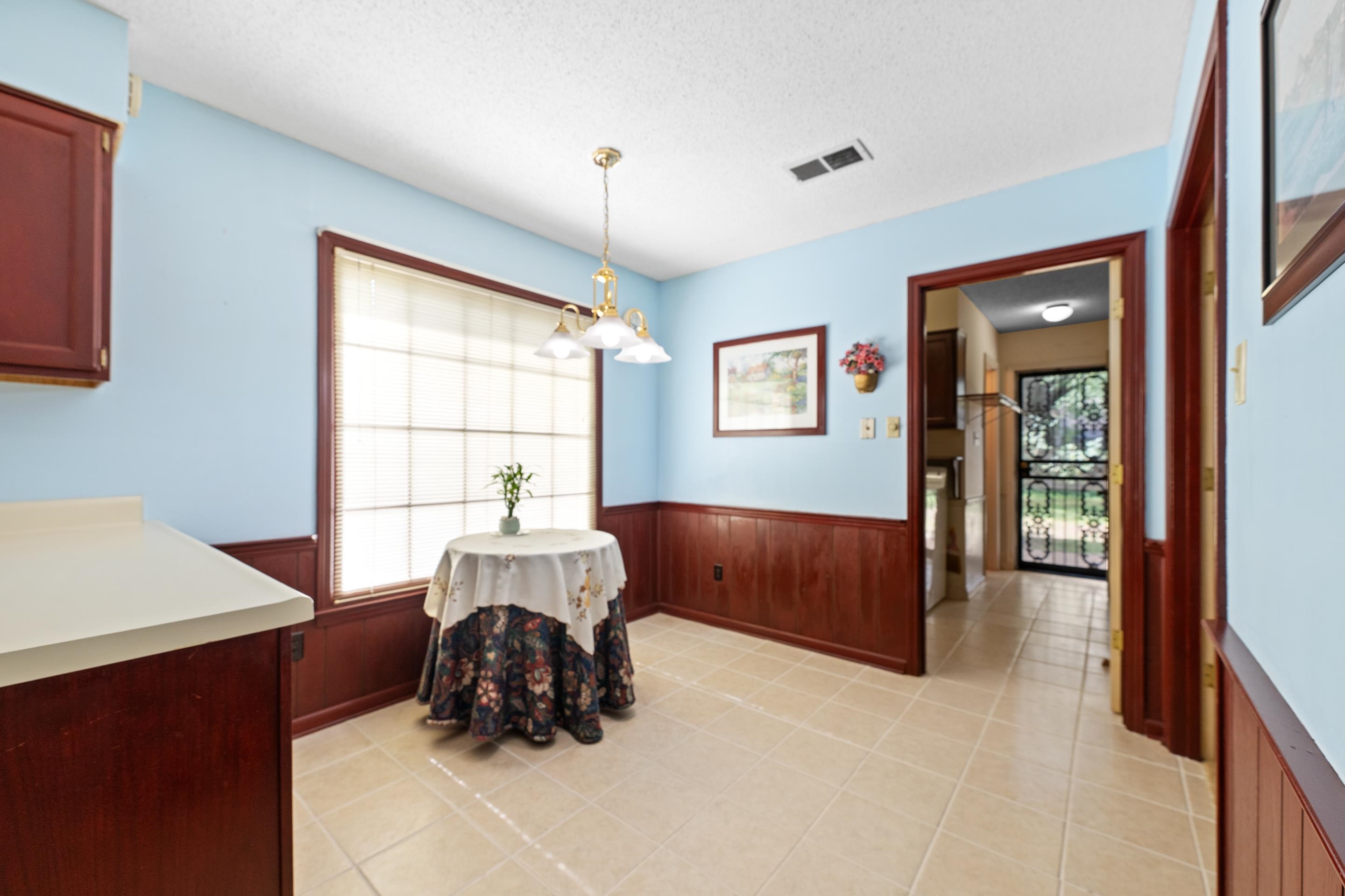7027 Boxborough Cv Property Photo 11