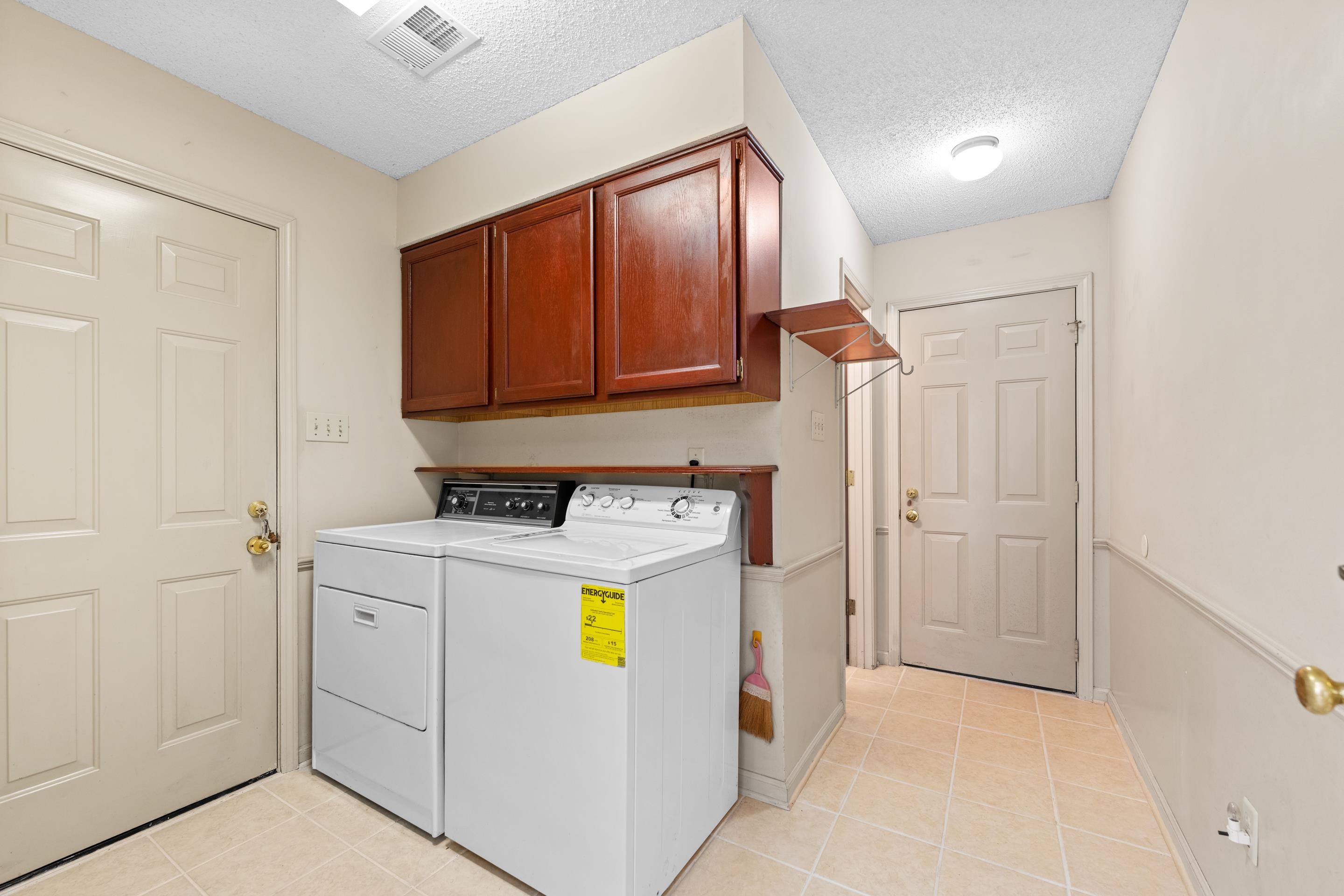 7027 Boxborough Cv Property Photo 12