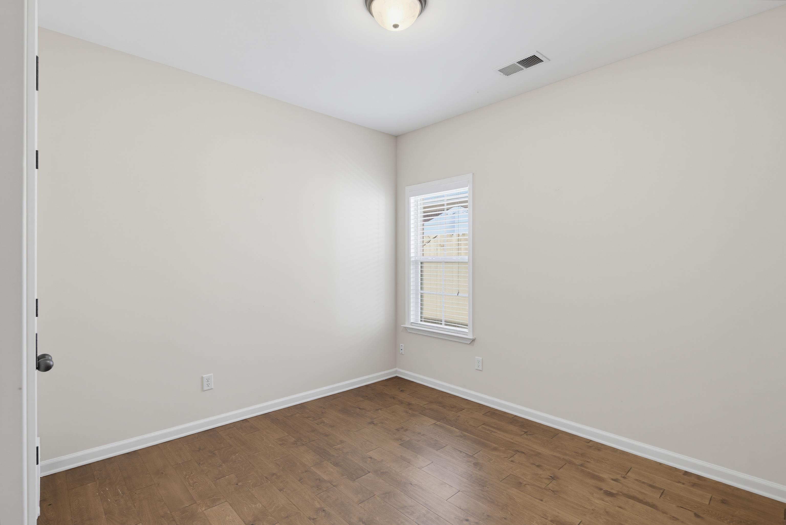 1893 Talisker Dr Property Photo 24