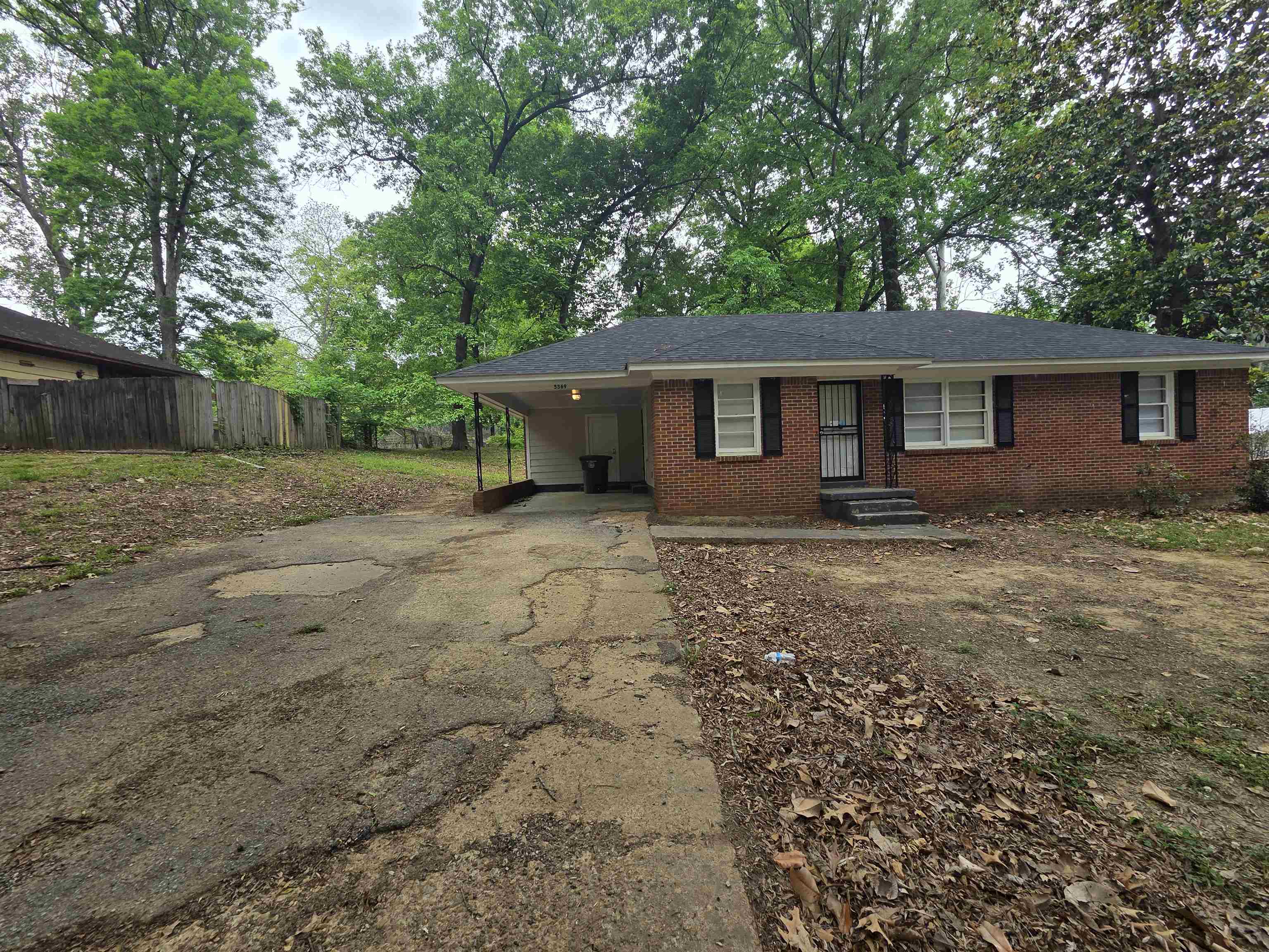 5369 LOCHINVAR RD Property Photo 1