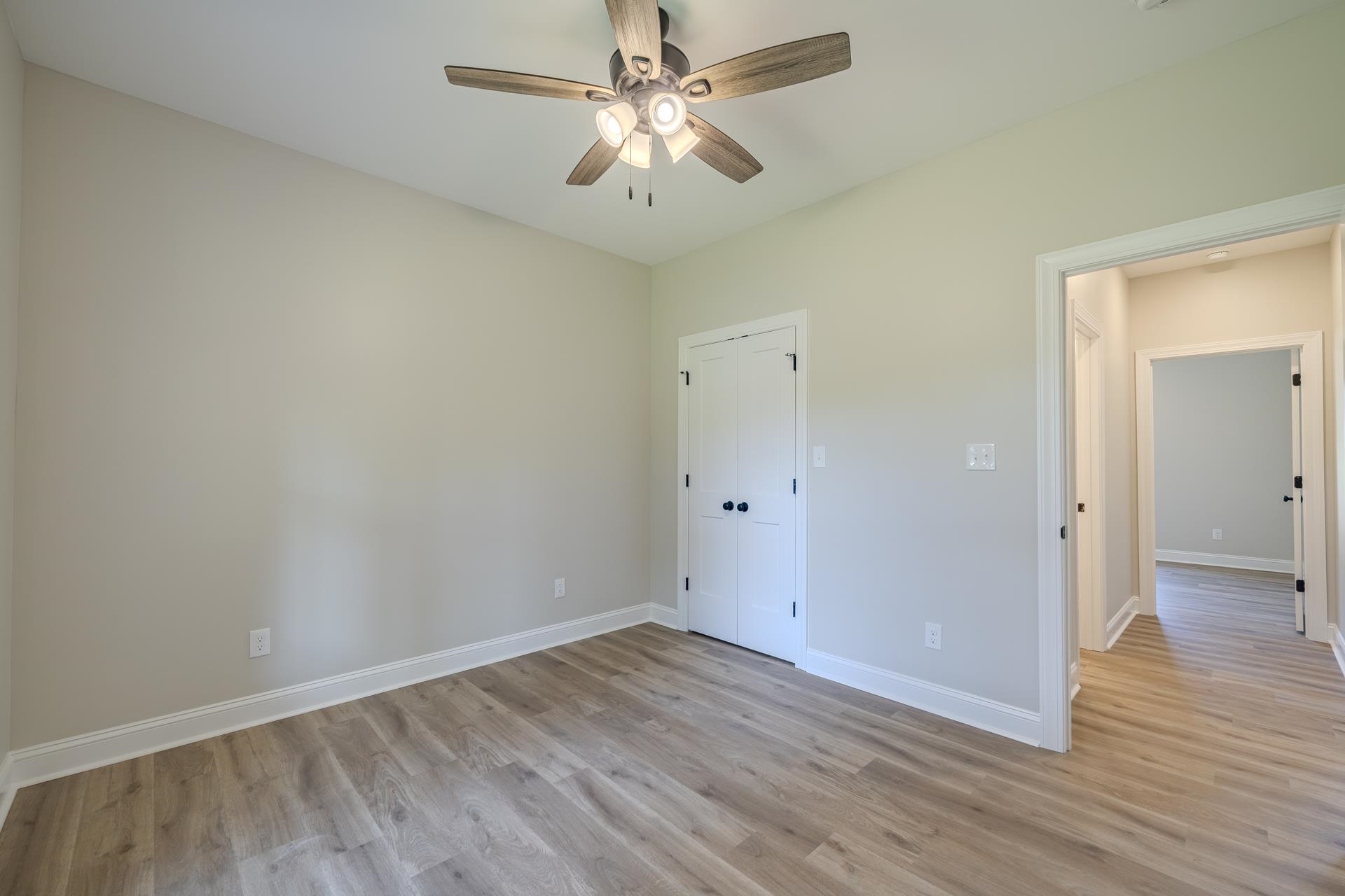 225 Chariot Ln Property Photo 16