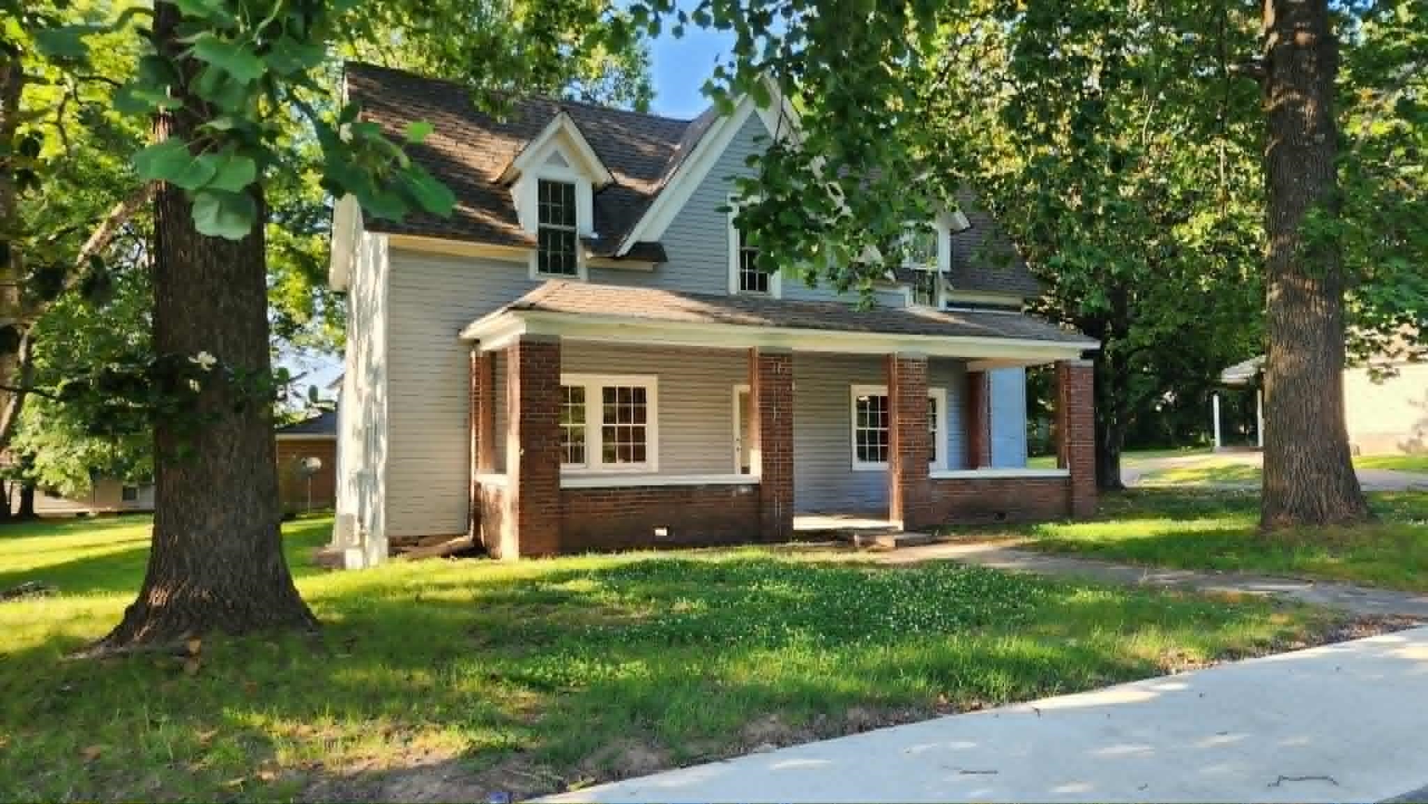 179 Tucker Ave Property Photo 2