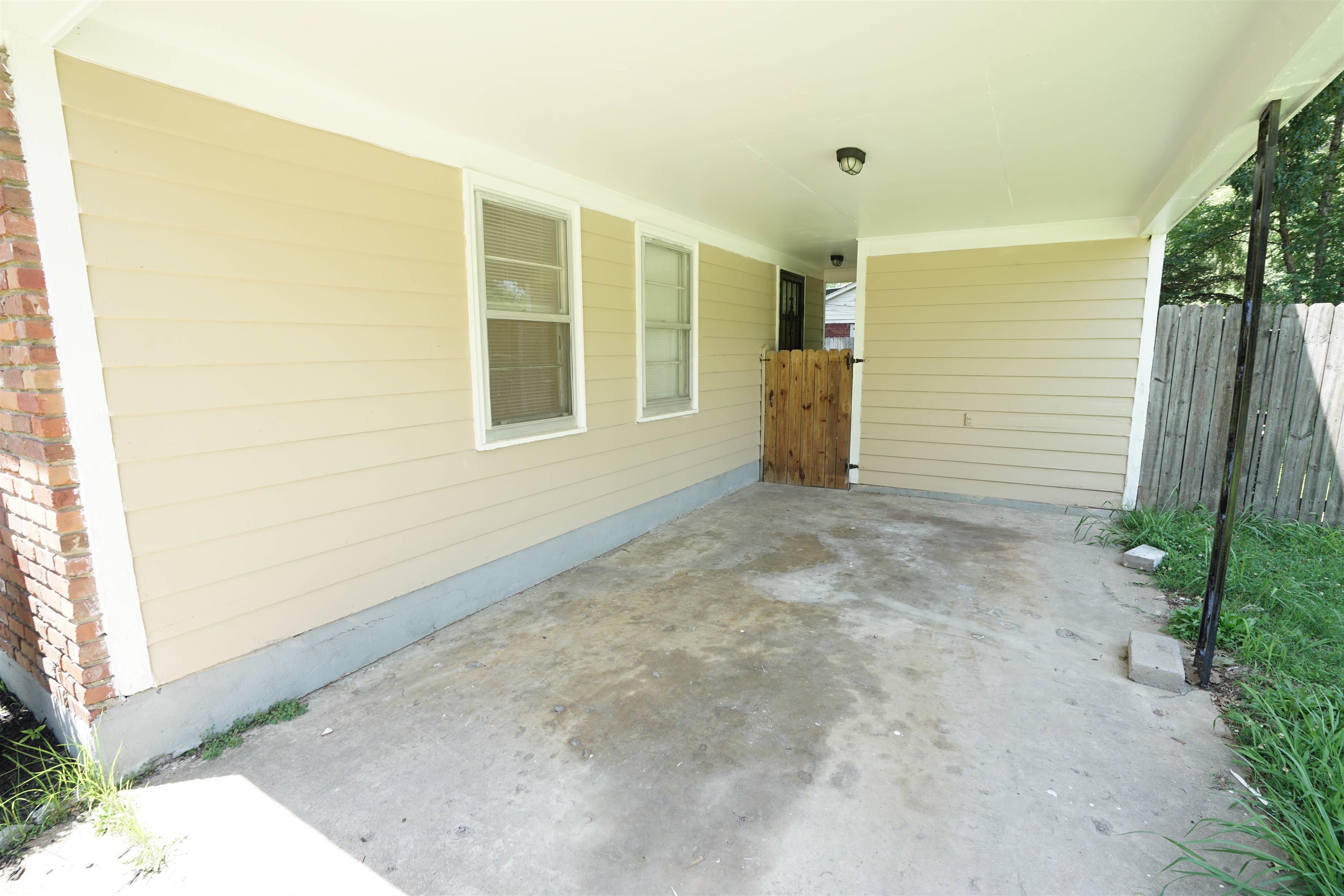 4910 Helene Rd Property Photo 13
