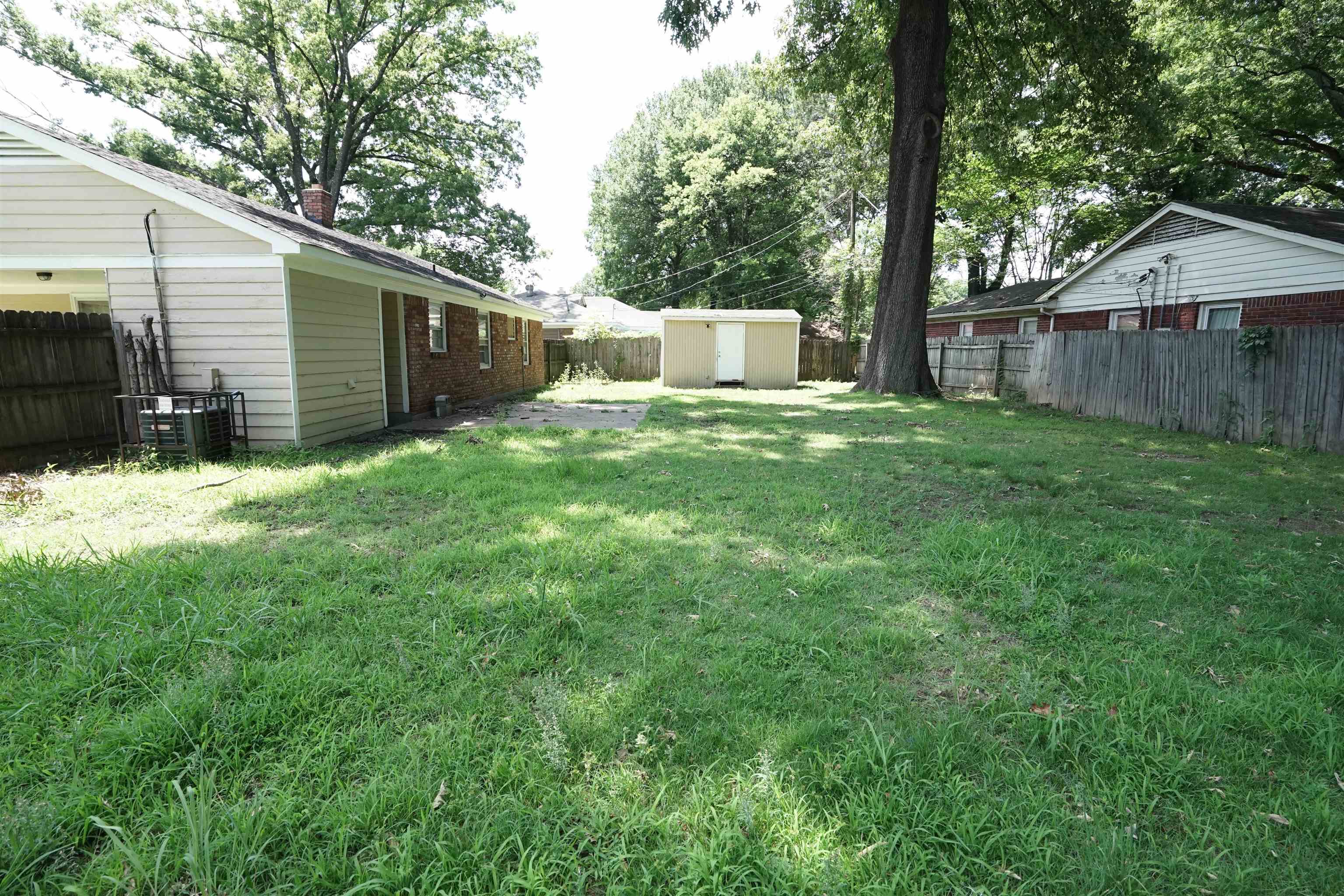 4910 Helene Rd Property Photo 14