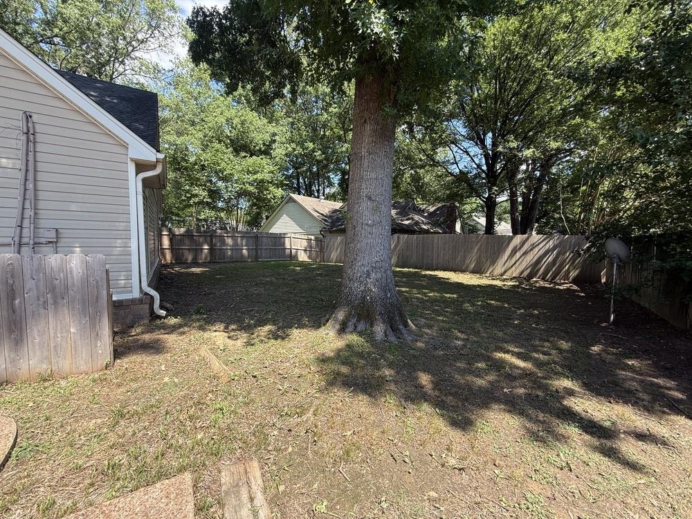 1931 Wine Leaf Dr Property Photo 6