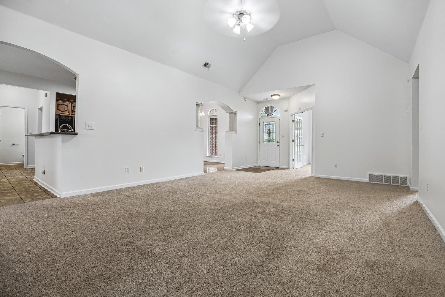 202 Walker Pky Property Photo 9