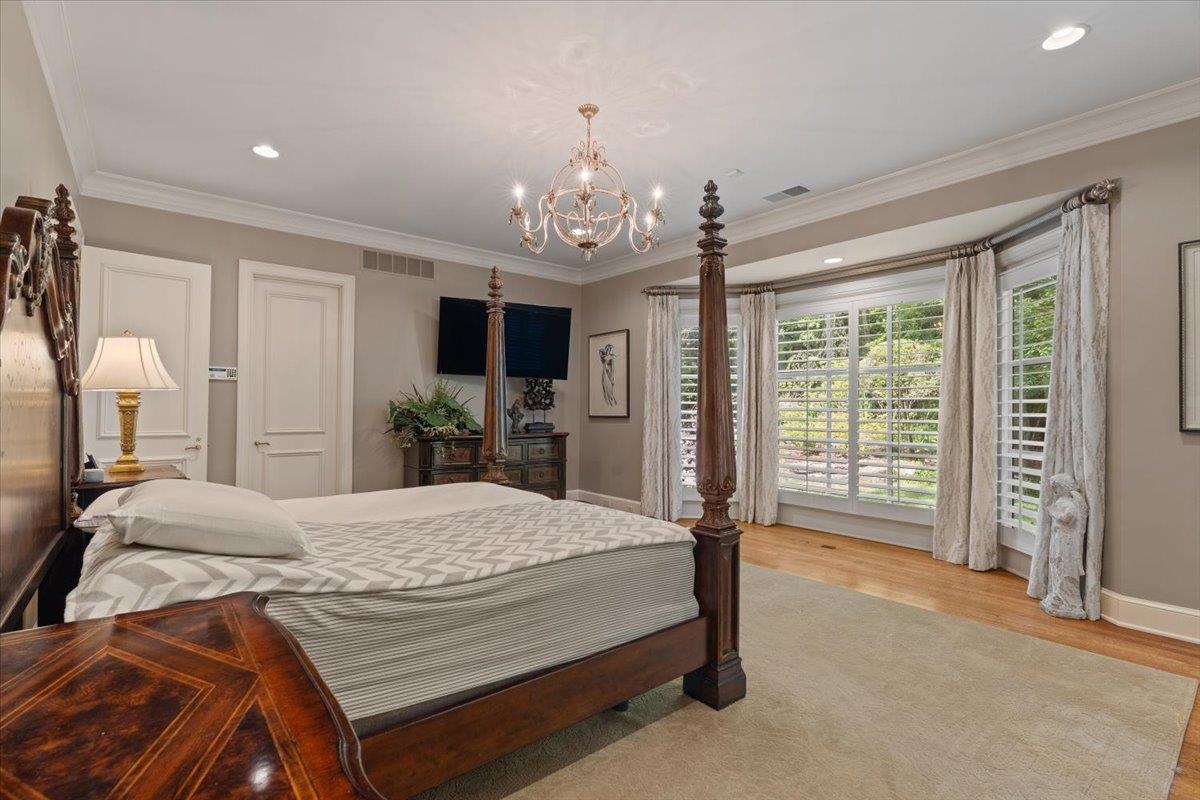 409 N River Oaks Rd Property Photo 24