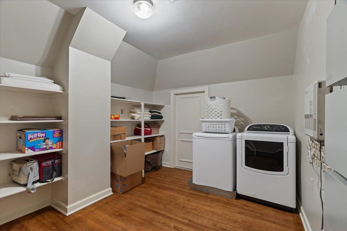 409 N River Oaks Rd Property Photo 40