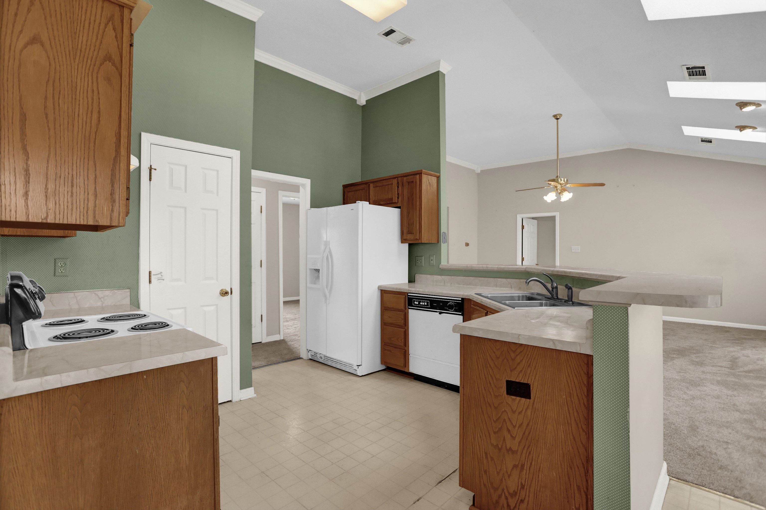 6728 Millgrove Park Dr Property Photo 8