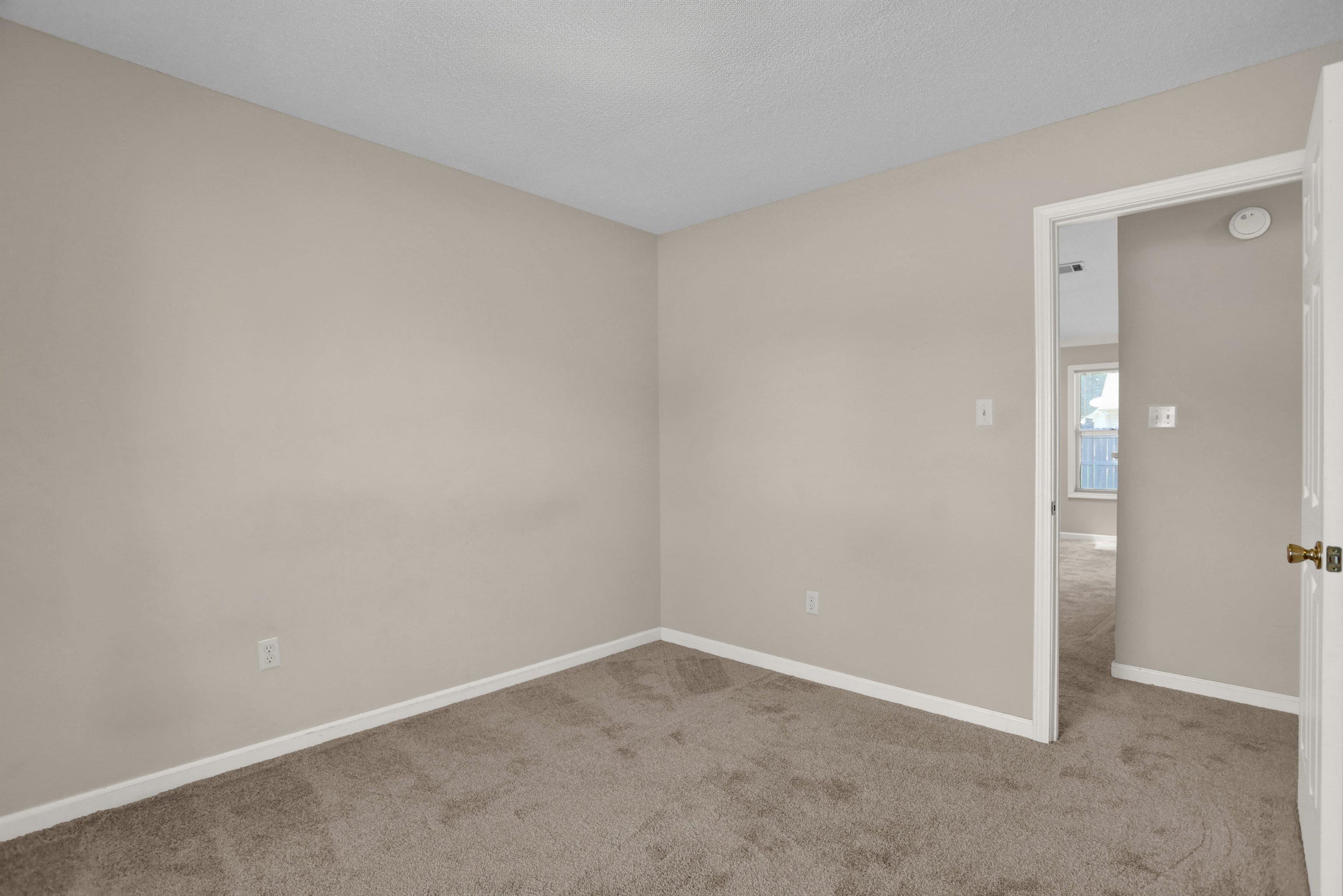 6728 Millgrove Park Dr Property Photo 17
