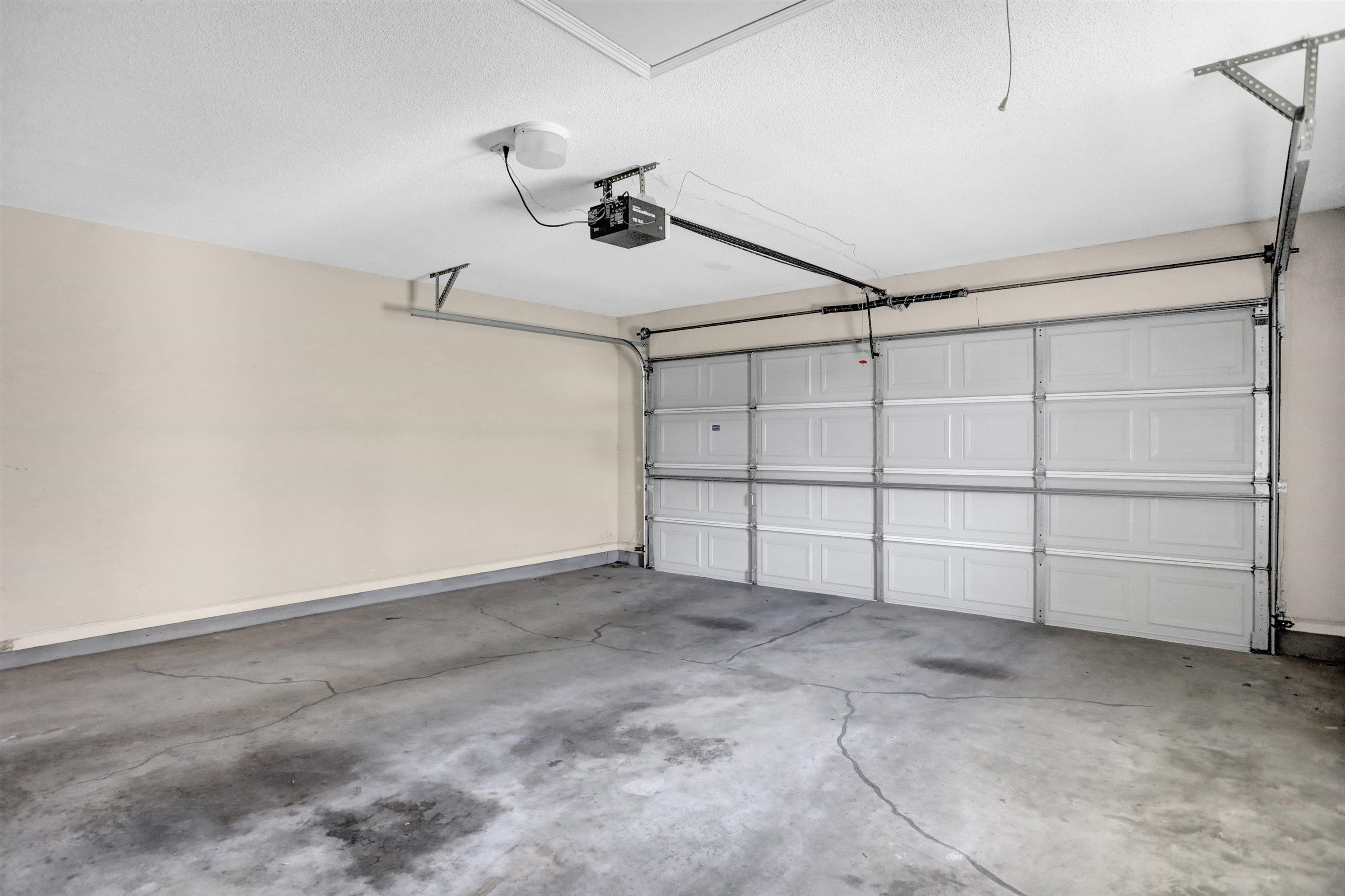 6728 Millgrove Park Dr Property Photo 27