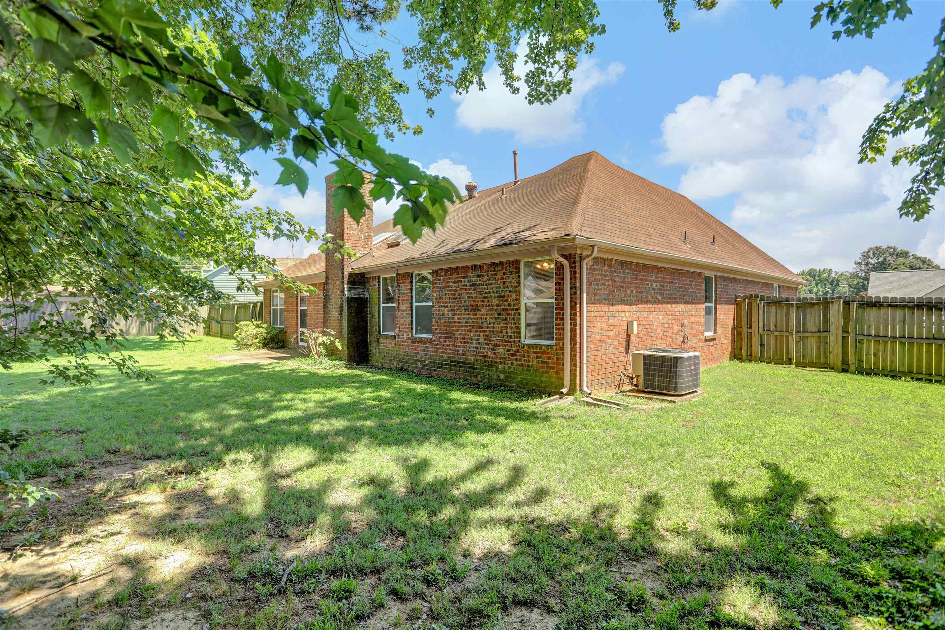 6728 Millgrove Park Dr Property Photo 31