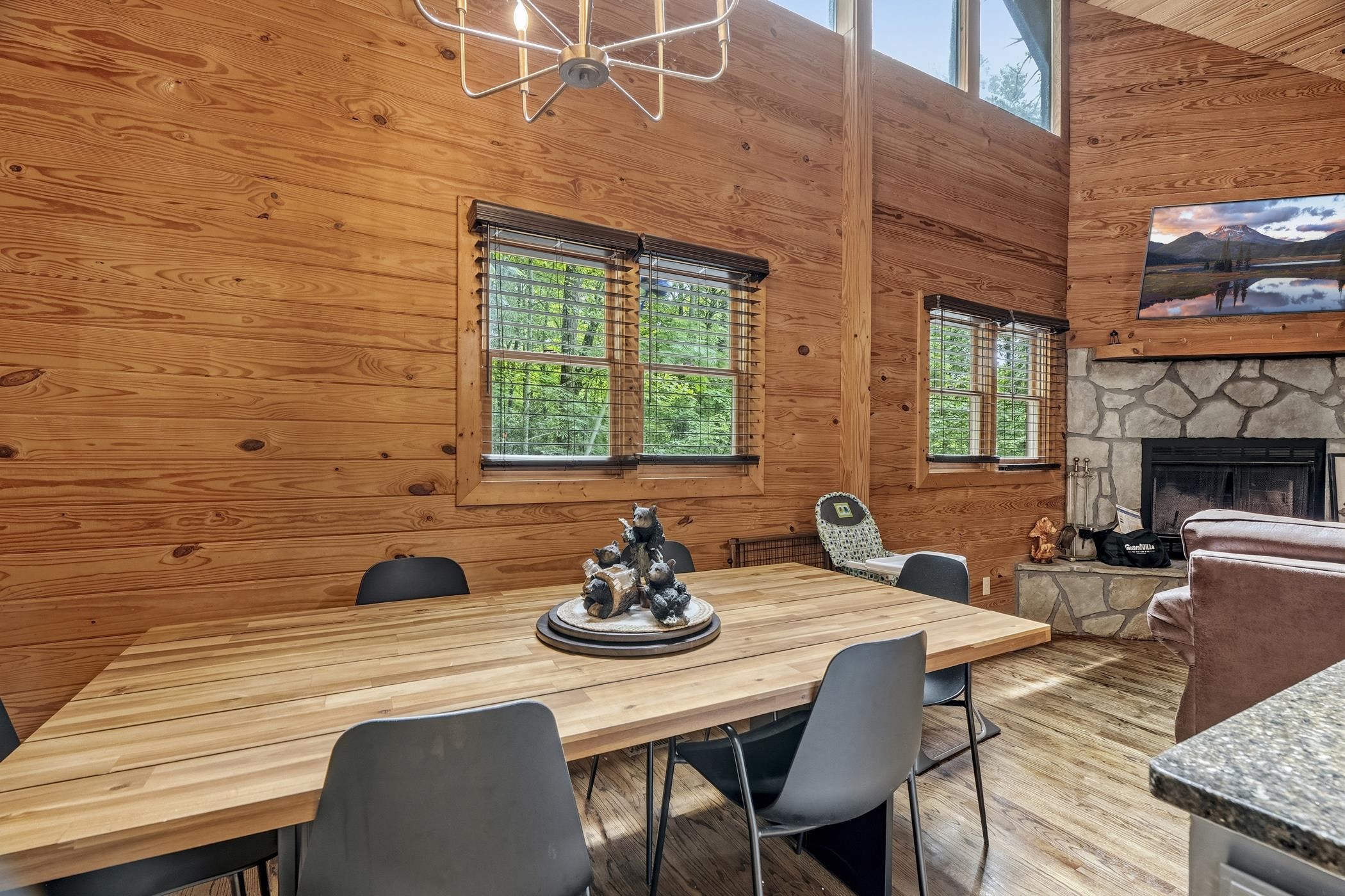 3651 Birds Creek Rd Property Photo 14