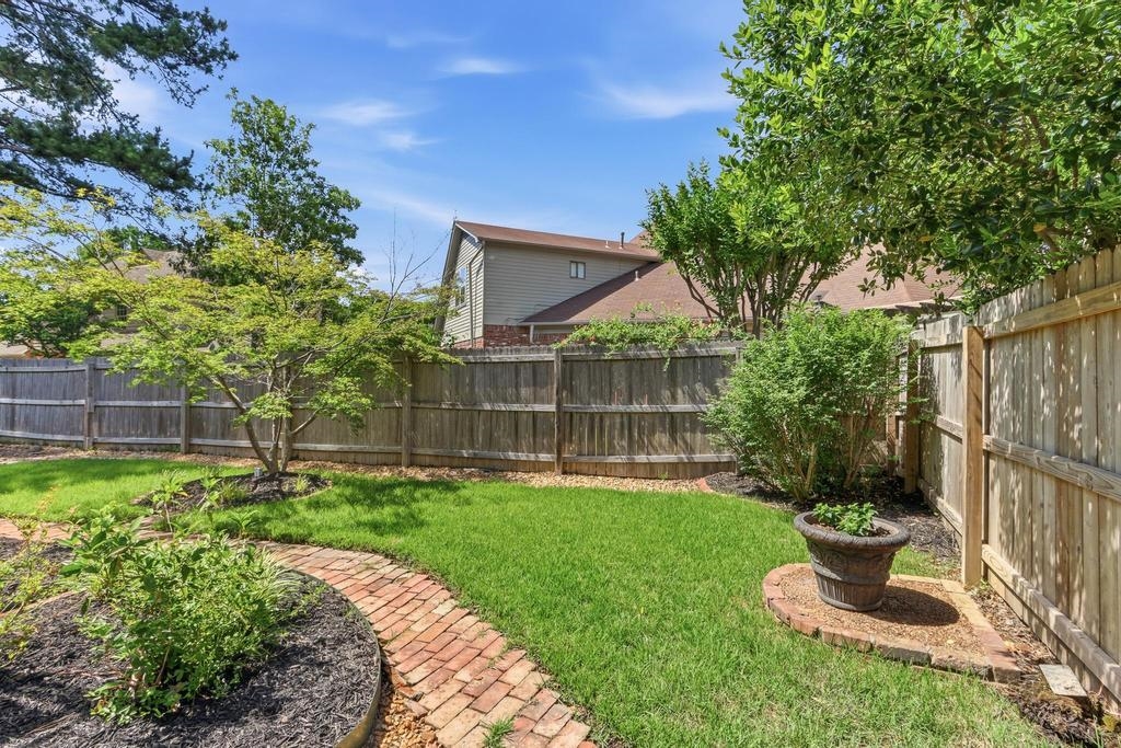 8384 Rochester Cv Property Photo 31