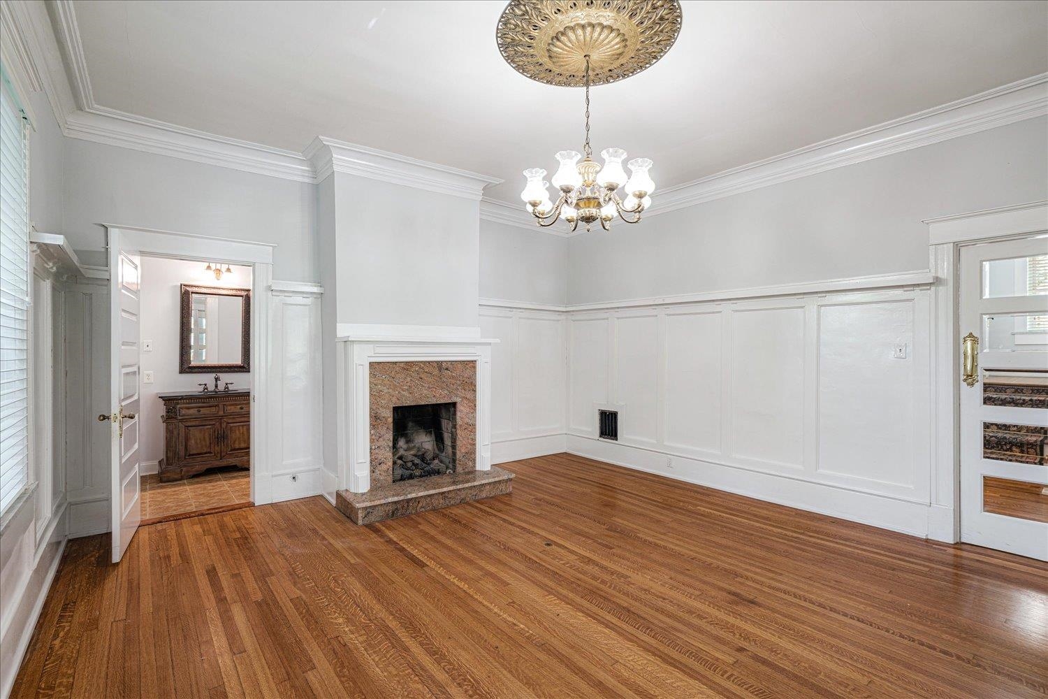 1630 Carr Ave Property Photo 8